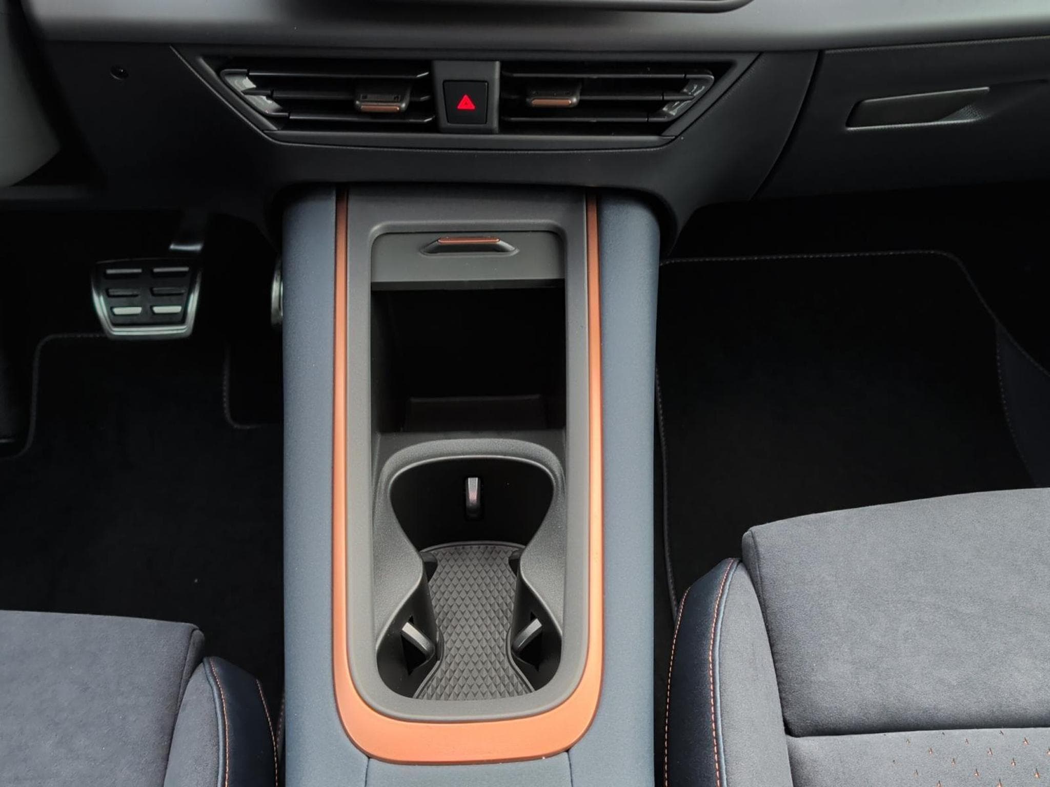 Cupra Born (2026) - Foto 12