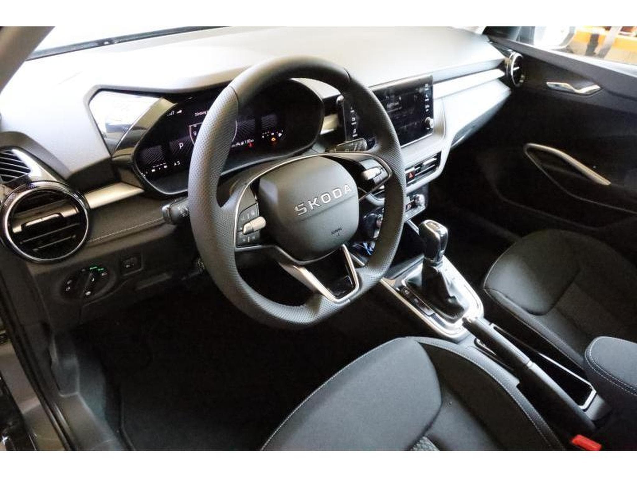 Skoda Fabia Selection (2025) - Foto 15