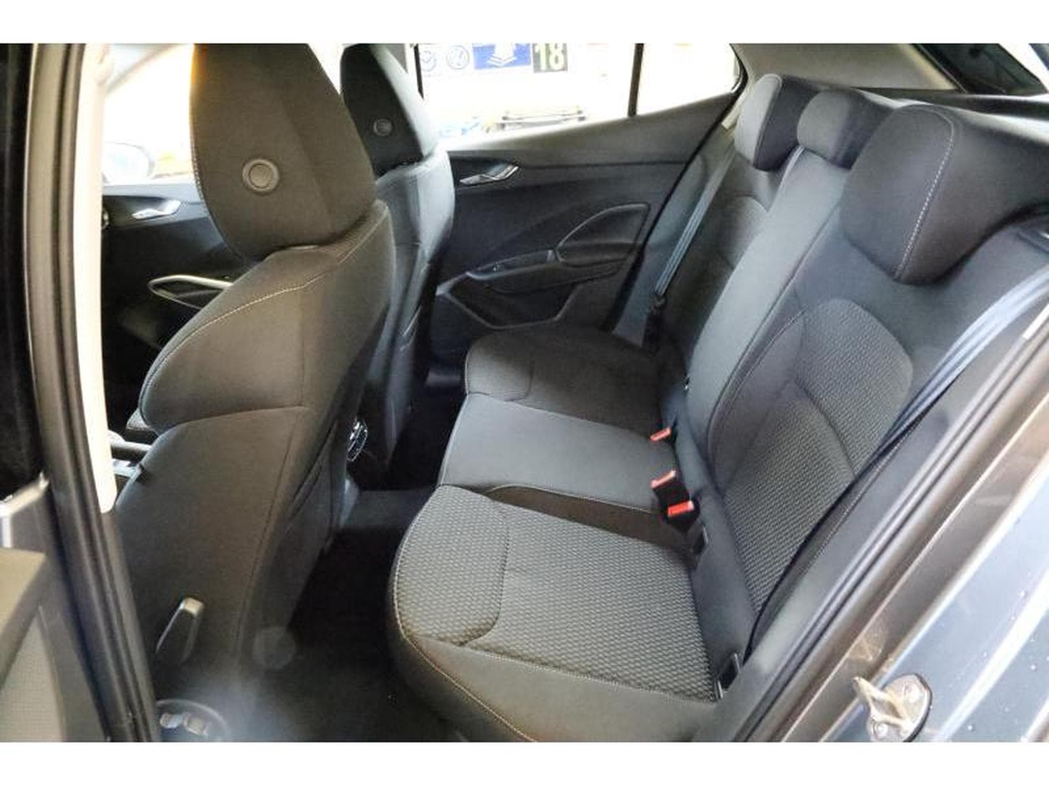 Skoda Fabia Selection (2025) - Foto 21