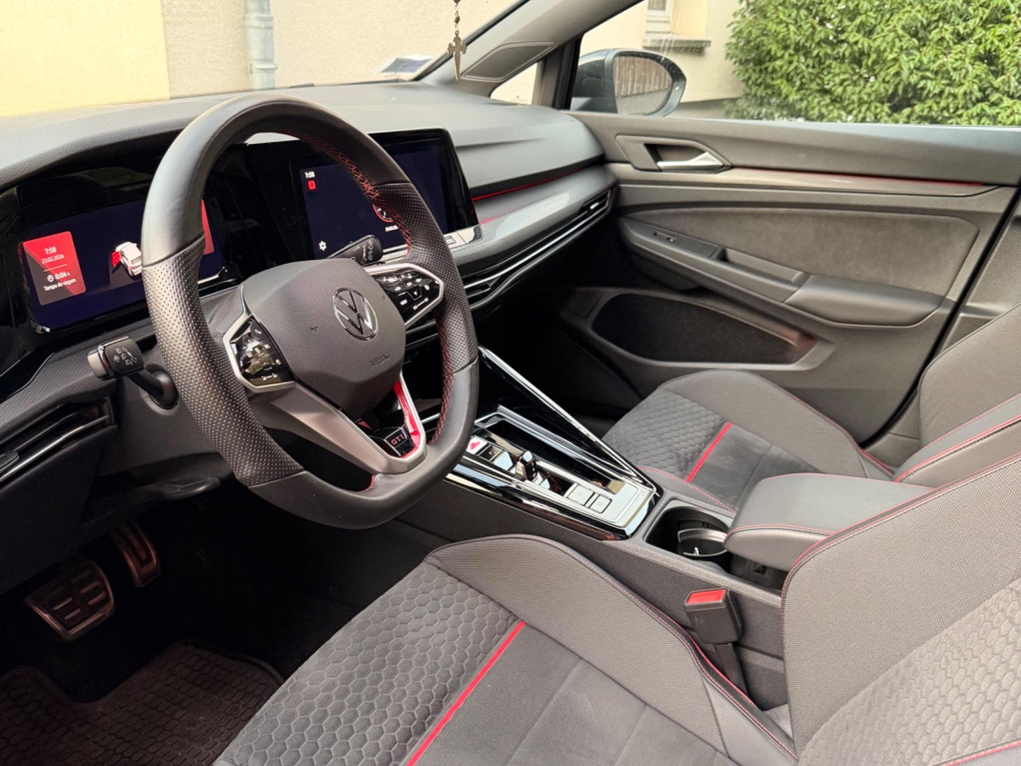 VW Golf GOLF 8 GTI CLUBSPORT (2024) - Photo 3