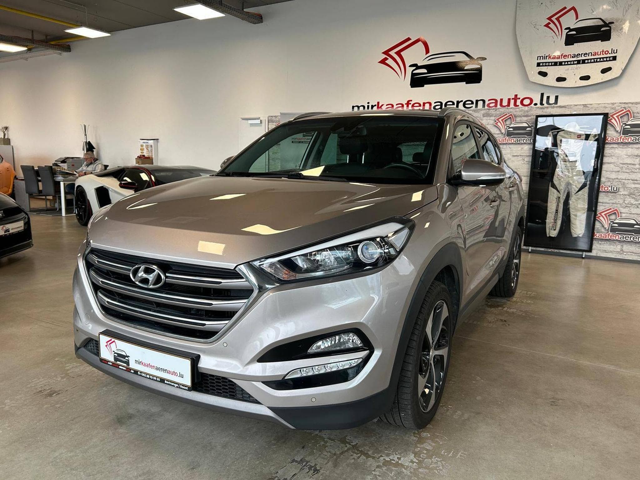 Hyundai Tucson Premium 4WD (2016) - Foto 6