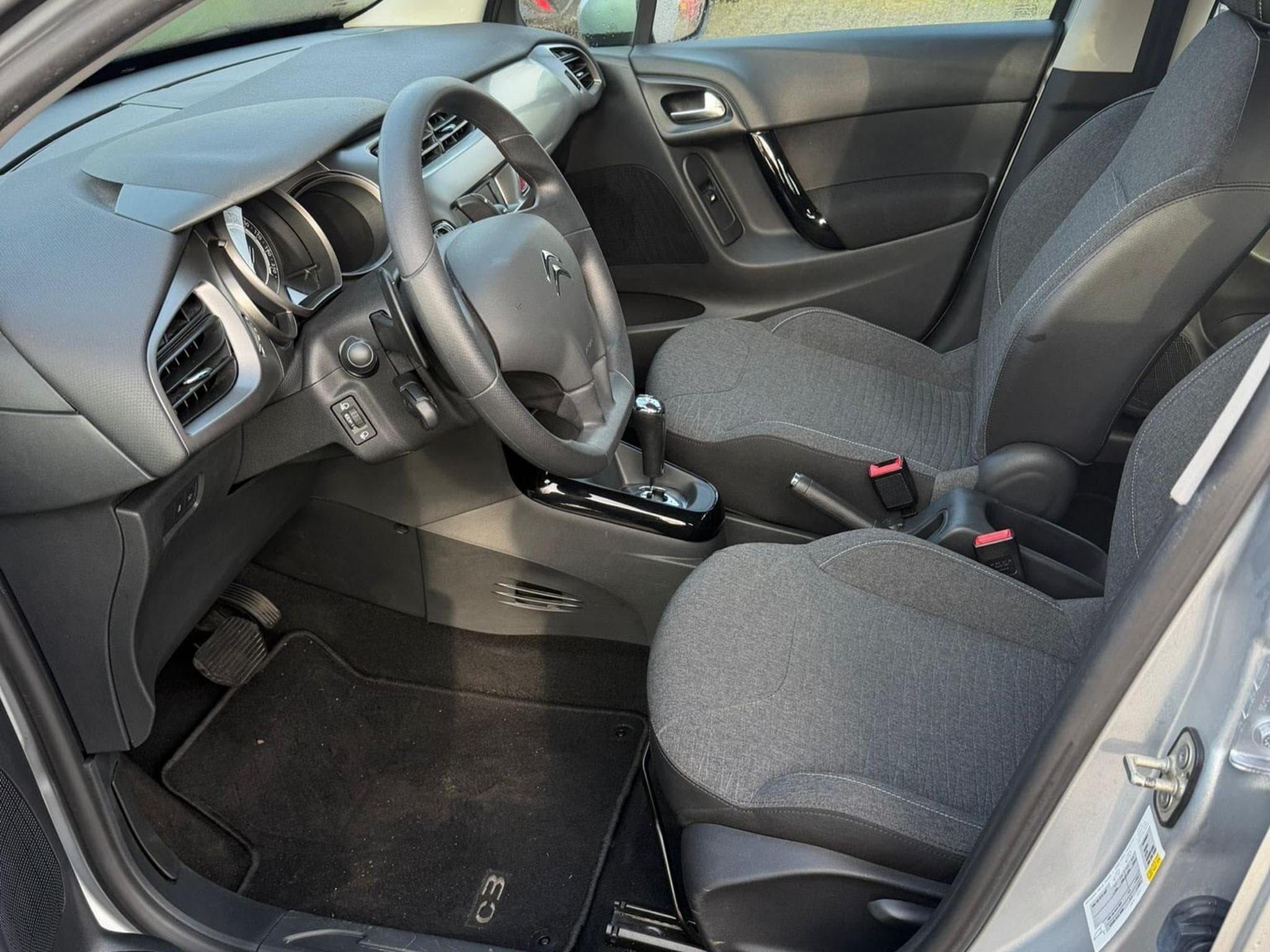 Citroën C3 (2016) - Photo 6
