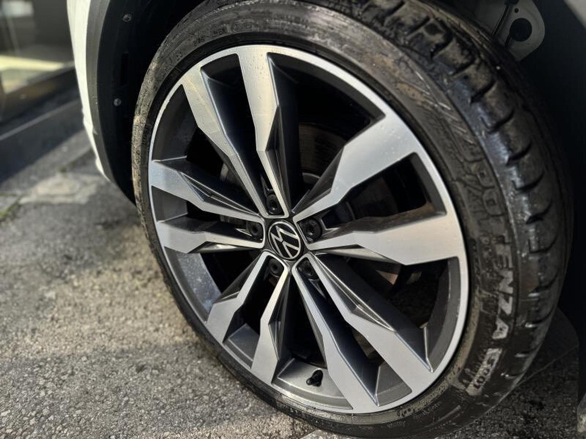 VW Golf R-Line 1.5L 150CV (2021) - Photo 10