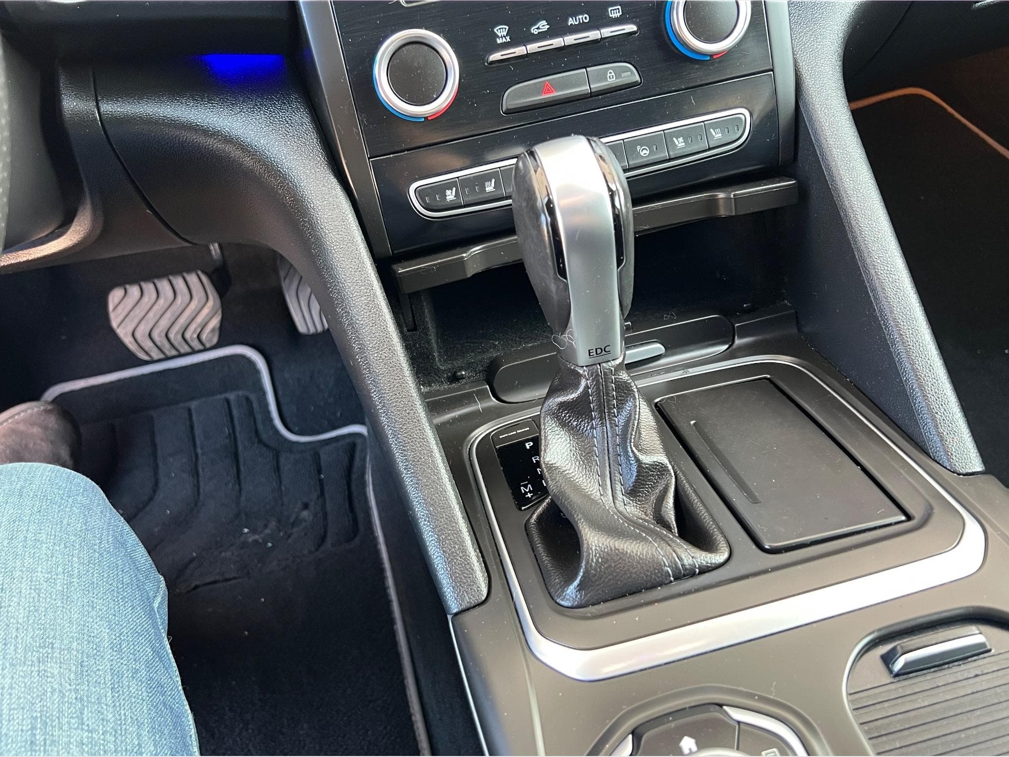 Renault Talisman Initiale Paris (2016) - Photo 10