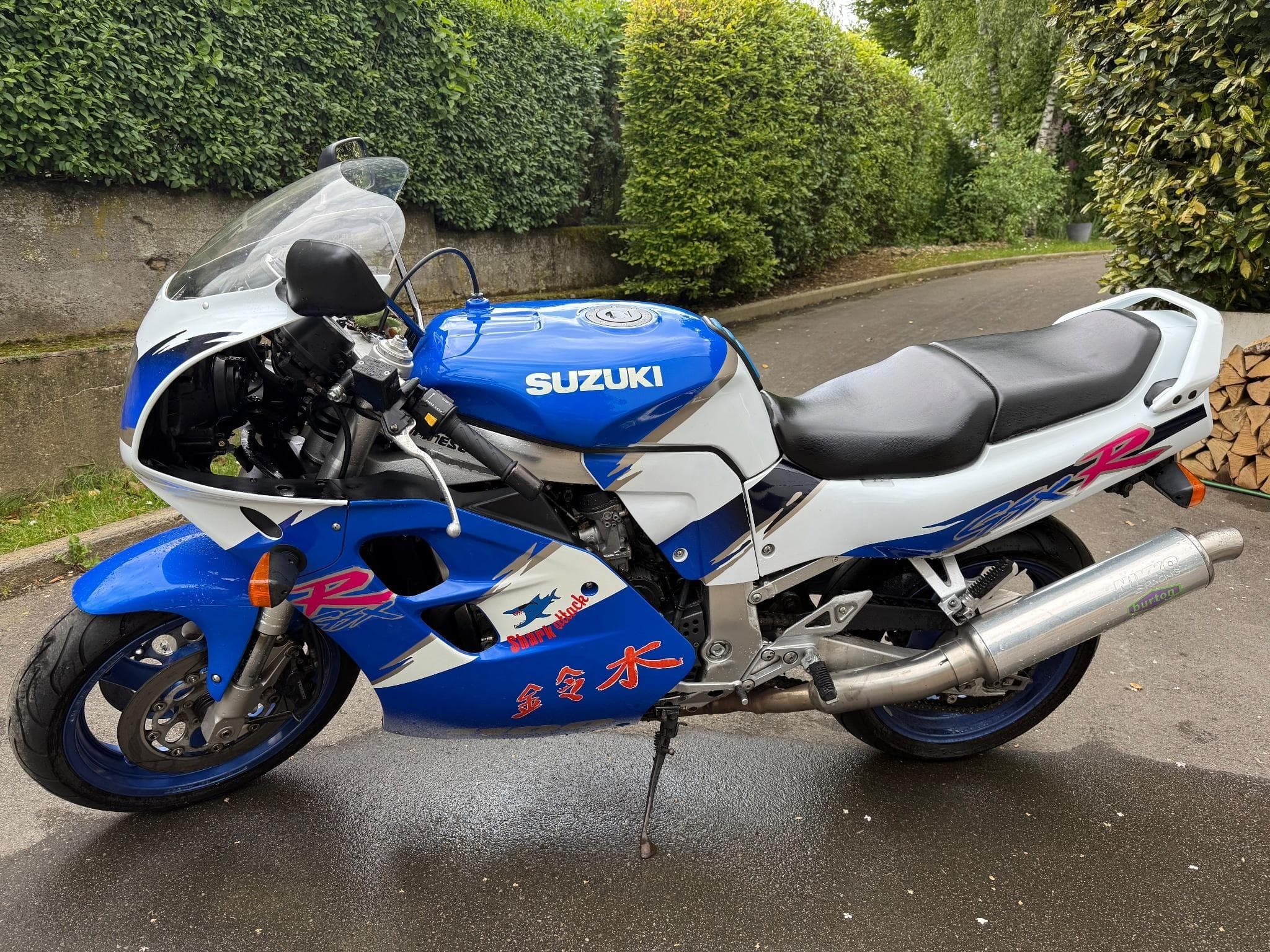 Suzuki GSXR (1994) - Photo 3