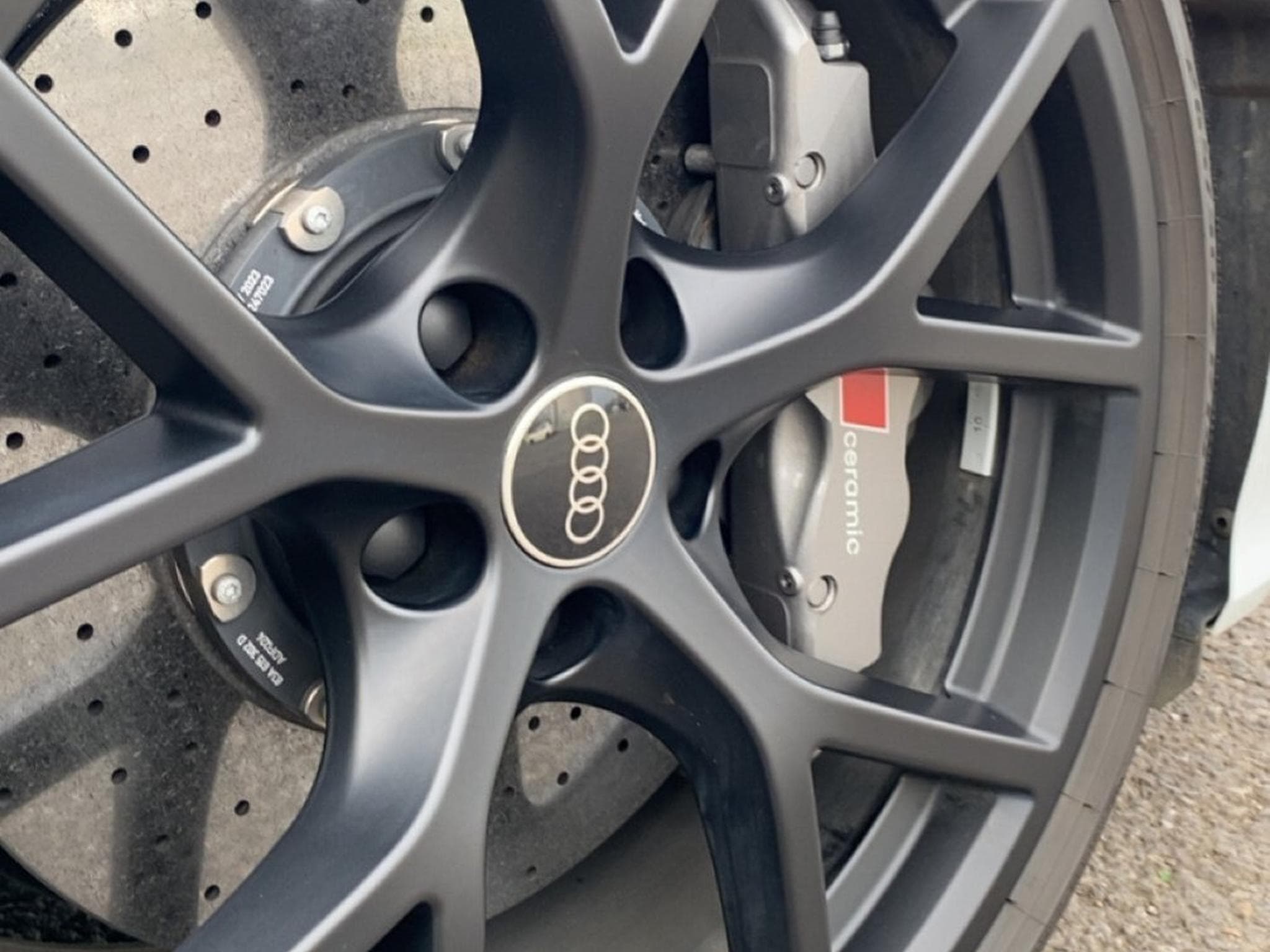 Audi RS3 SPORTBACK 2.5 TFSI - FREINS CERAMIQUES (2024) - Photo 7