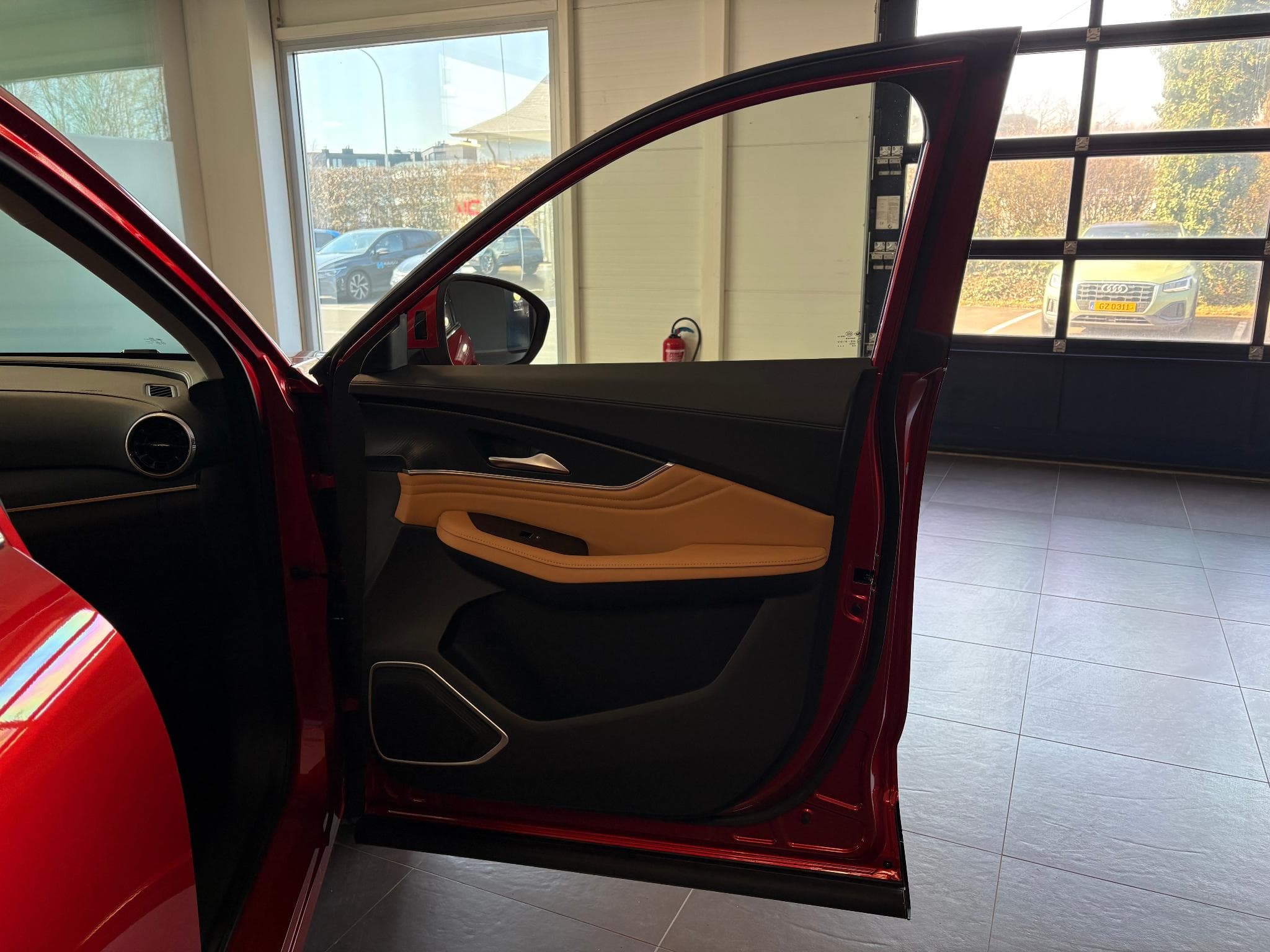 Forthing T5 EVO 1.5 TURBO AUTO FULL OPTIONS (2026) - Photo 7