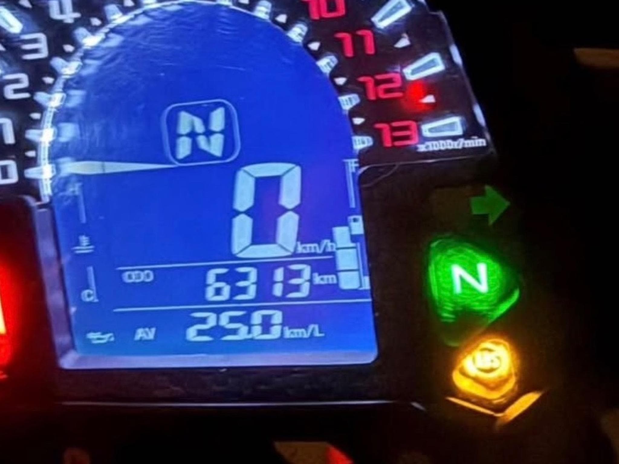 Kawasaki ER6 650 Z (2018) - Photo 6