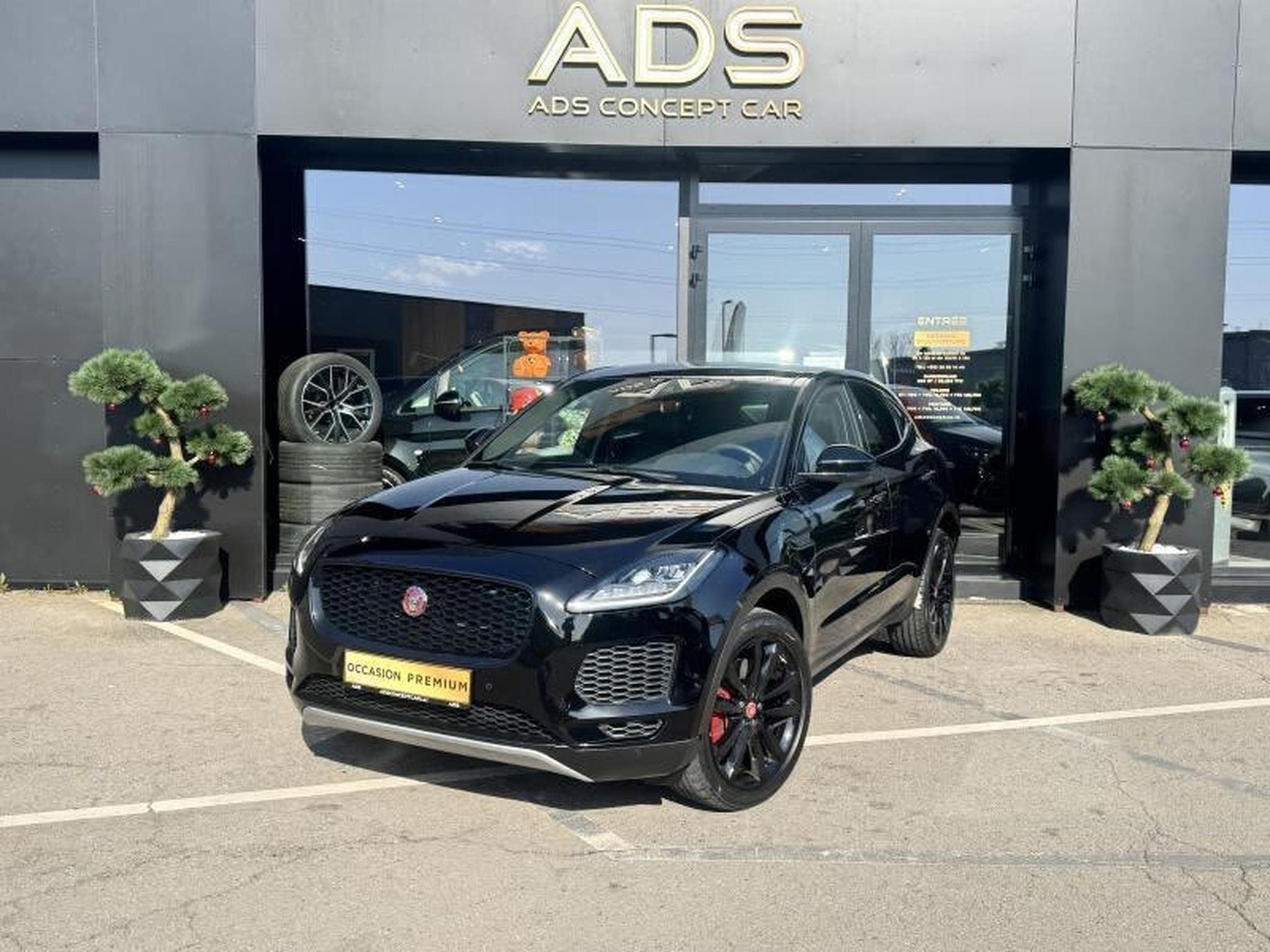 Jaguar E-Pace R-Dynamic S 2.0 249CV (2019) - Photo 1