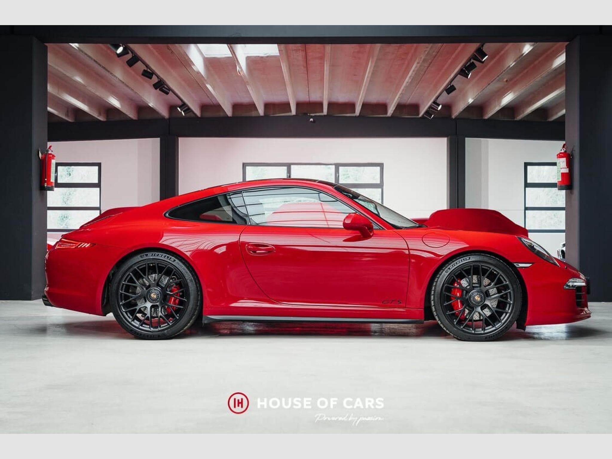 Porsche 911 991.1 Carrera 4 GTS PDK - Carmin Red - Approved (2015) - Photo 5