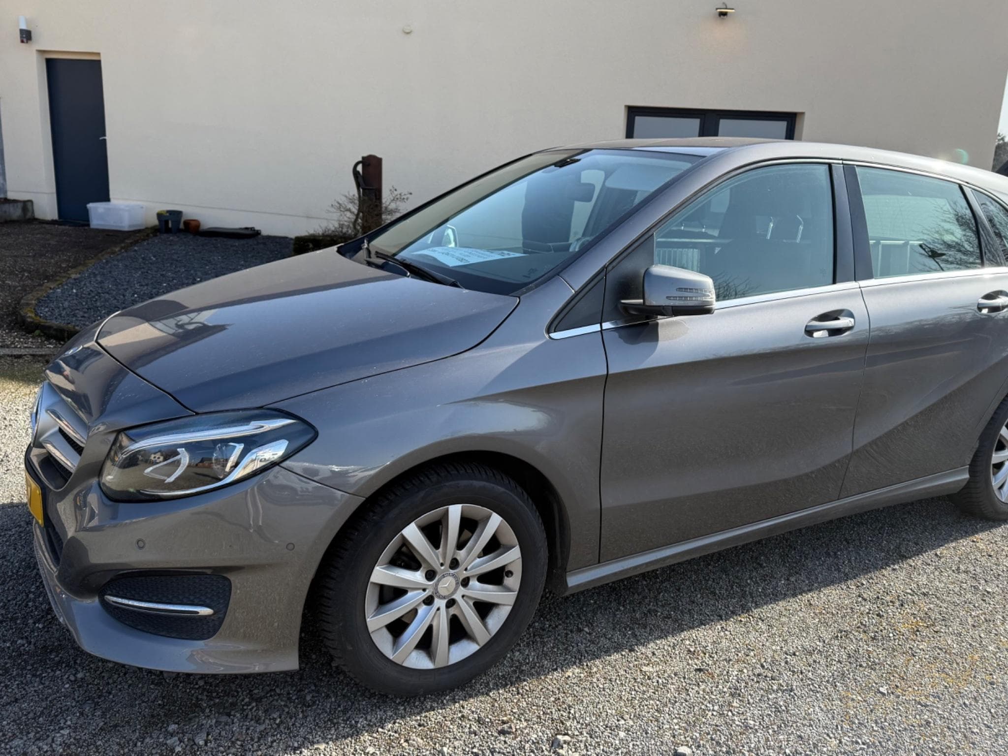 Mercedes B 180 D (2017) - Photo 1