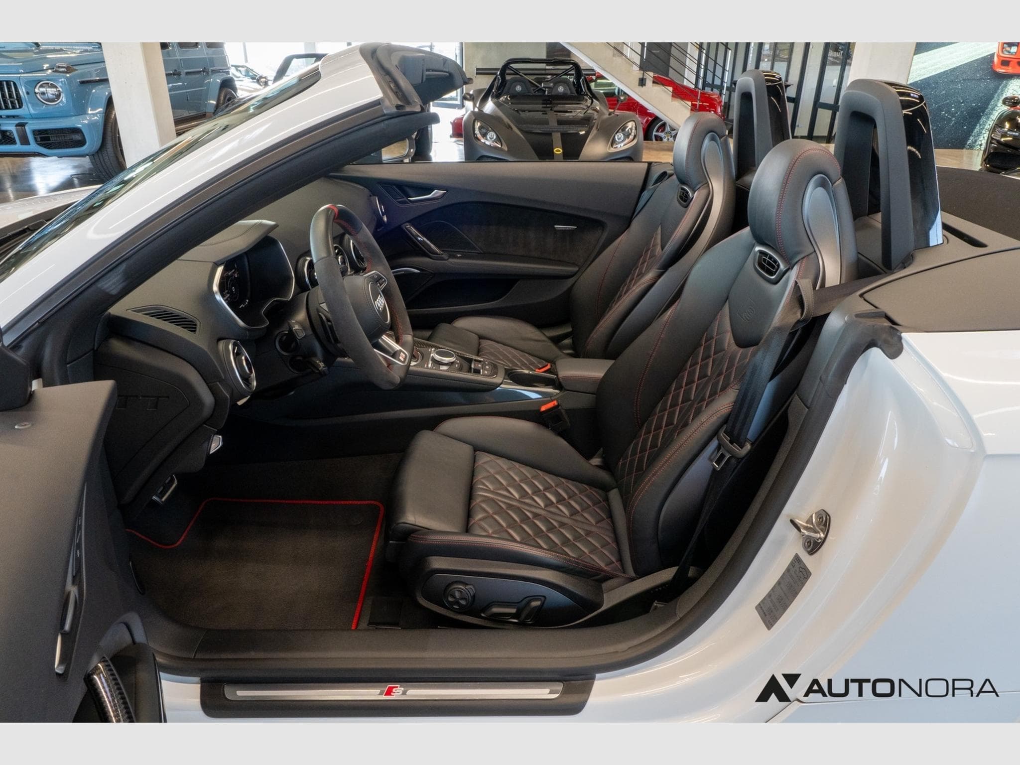 Audi TTS Competition Roadster (2020) - Foto 11