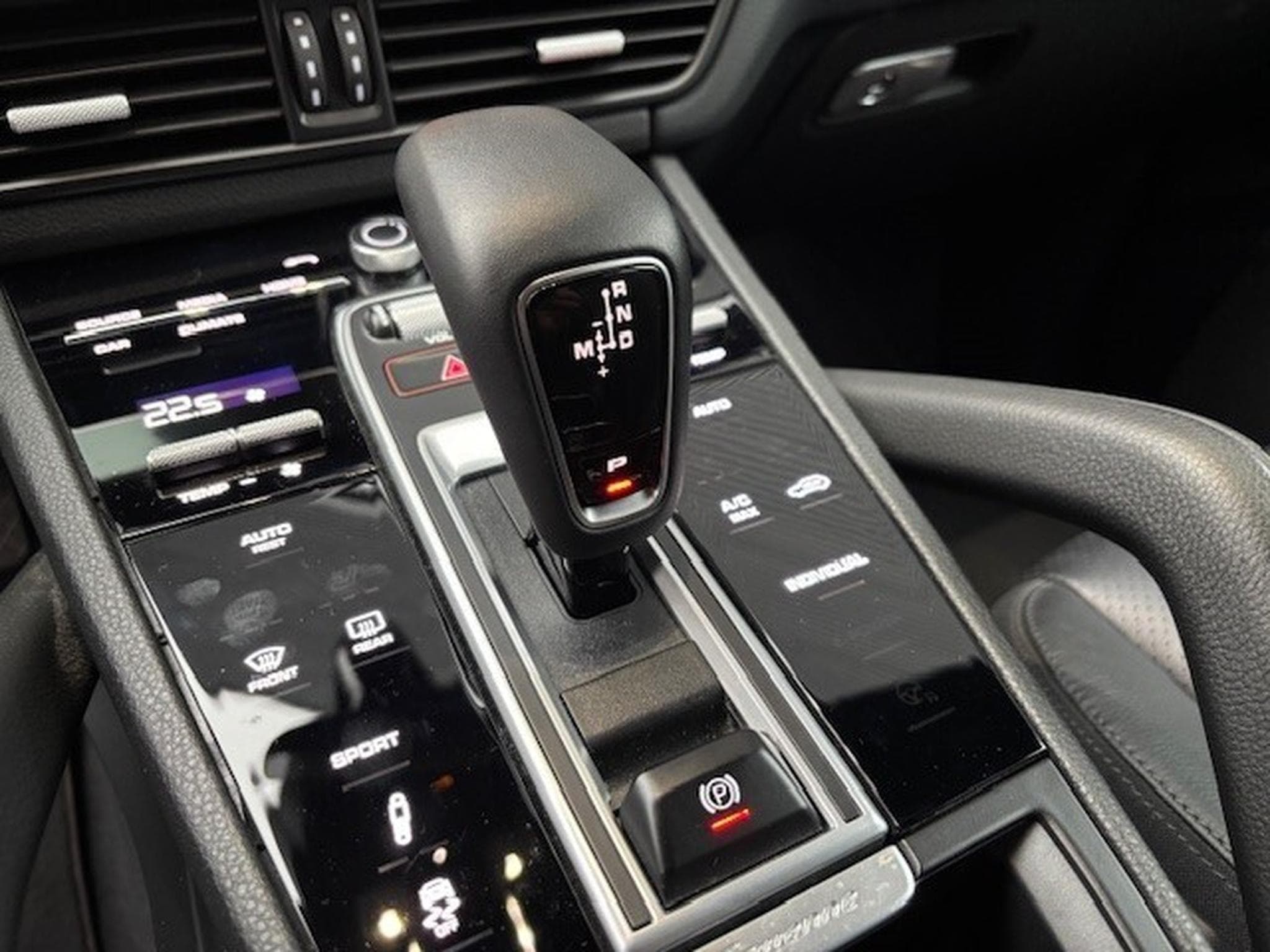 Porsche Cayenne V6 3.0 (2019) - Foto 12