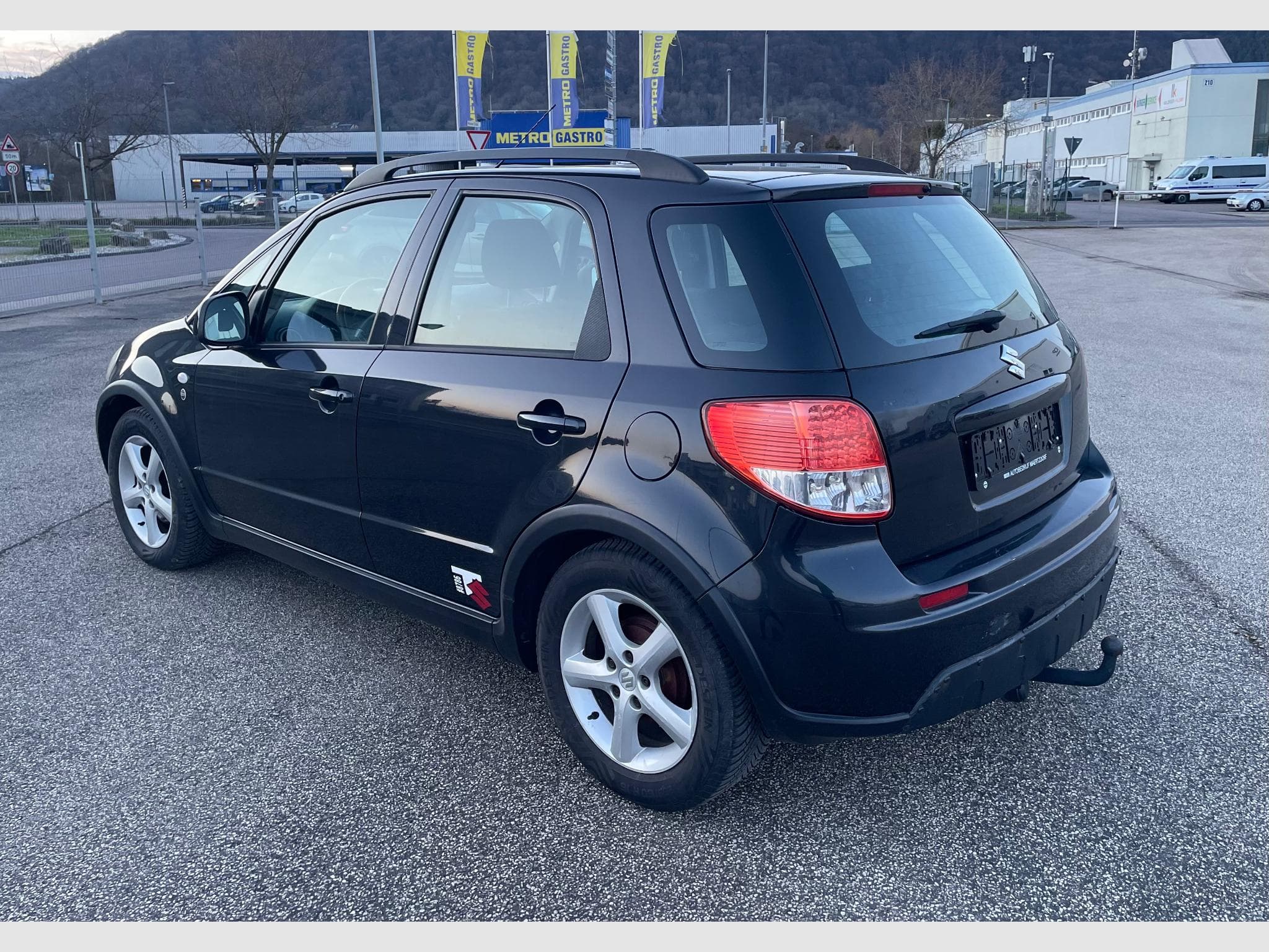 Suzuki SX4 1.6 SX4-Benzin-4x4-TÜV 2/2027 (2009) - Foto 4