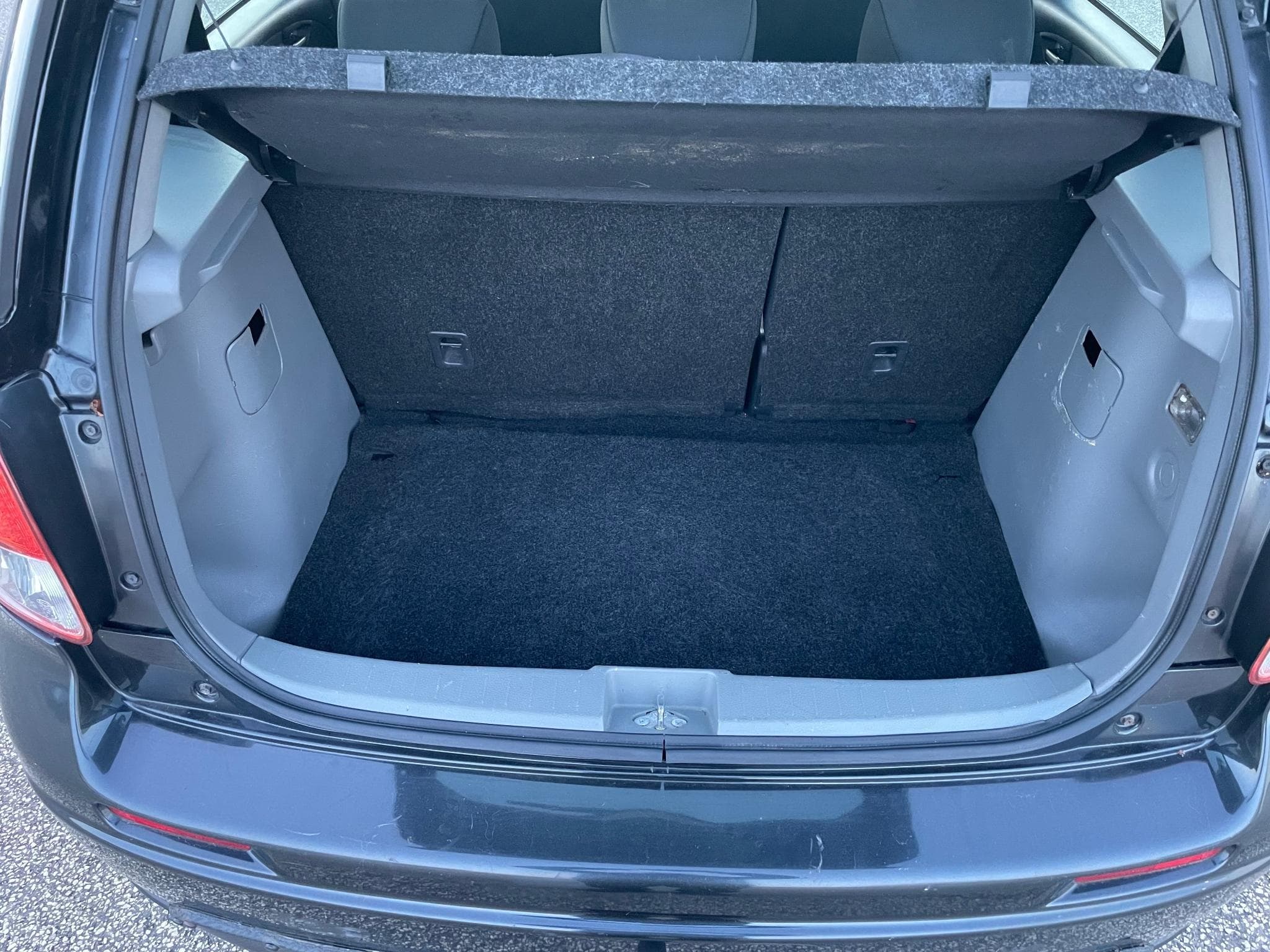 Suzuki SX4 1.6 SX4-Benzin-4x4-TÜV 2/2027 (2009) - Foto 11