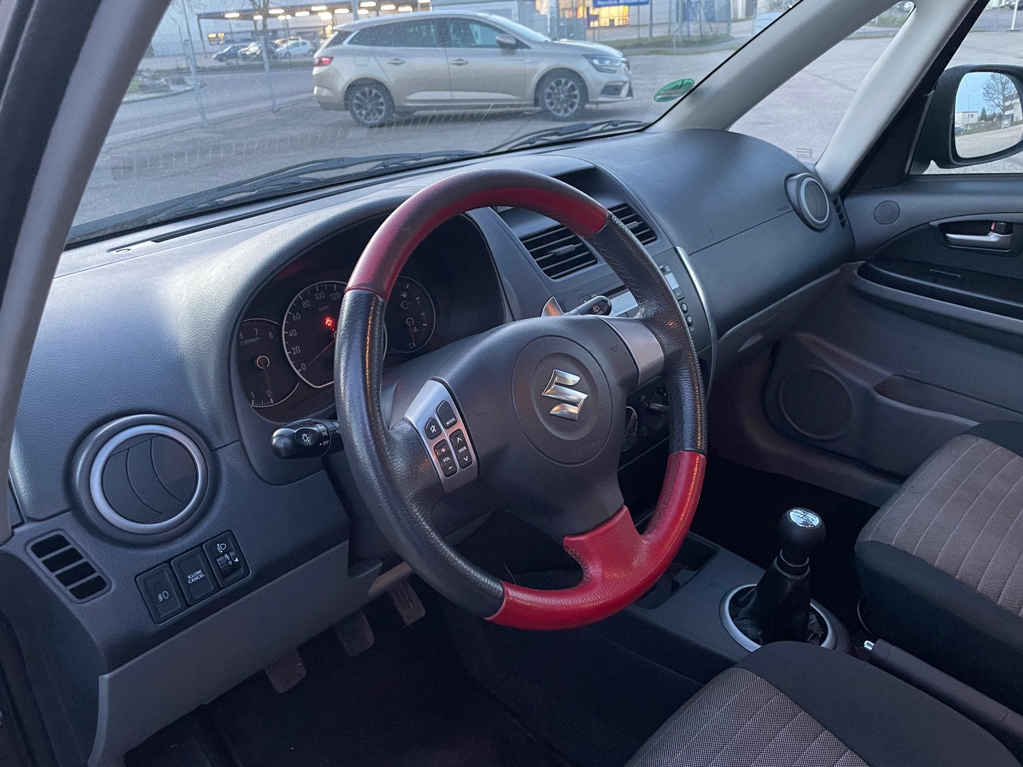 Suzuki SX4 1.6 SX4-Benzin-4x4-TÜV 2/2027 (2009) - Foto 20