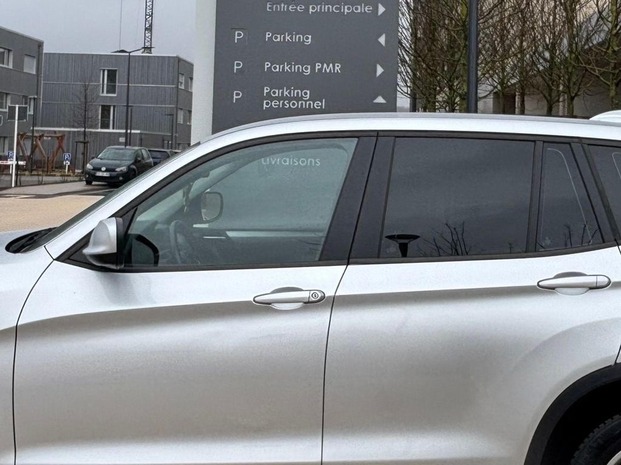 BMW X3 BMW X3 20d X-Drive Automatique (2012) - Photo 9