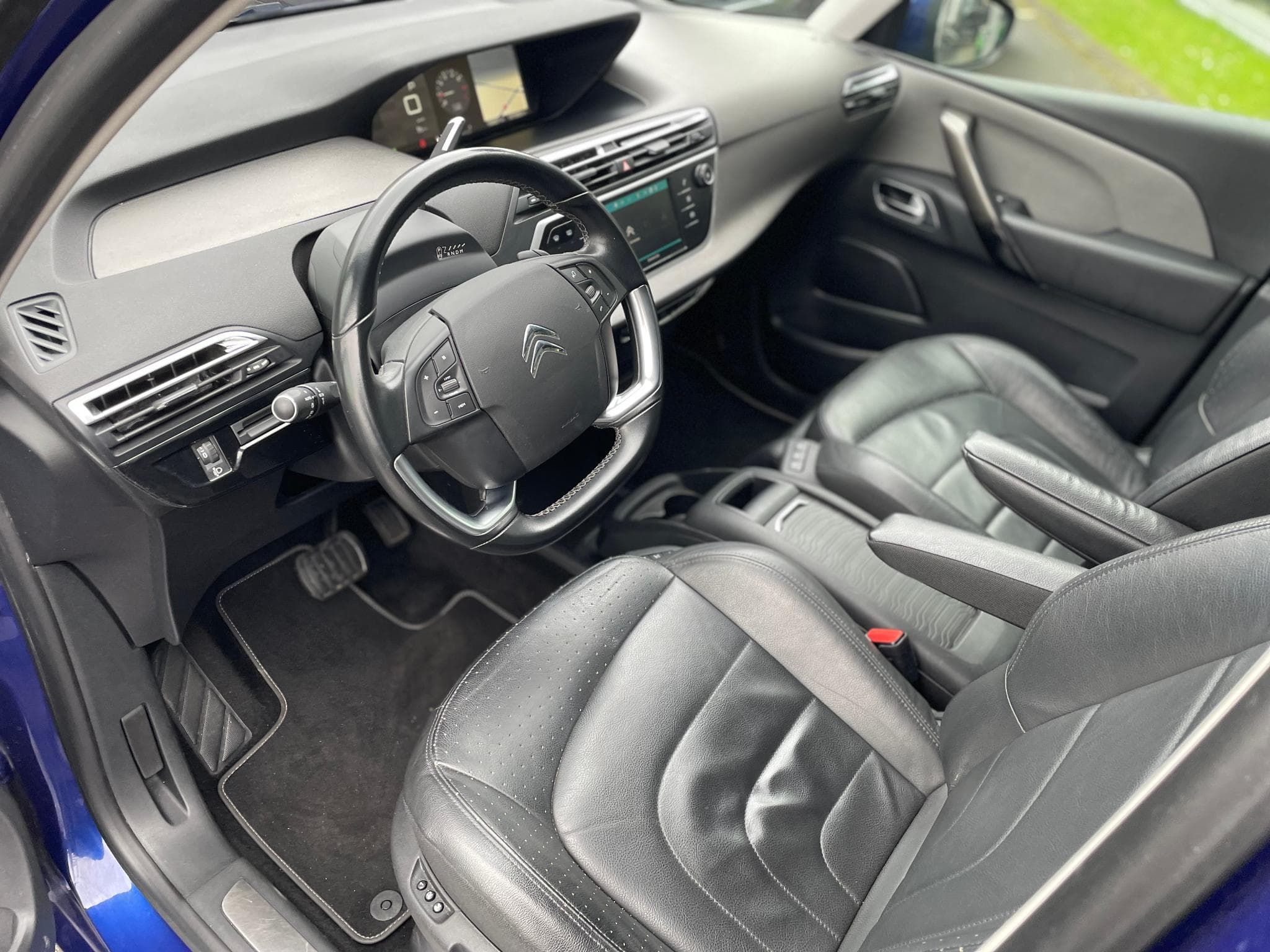 Citroën C4 Grand SpaceTourer 1.6 HDi 116 Auto 7 Places (2018) - Foto 8