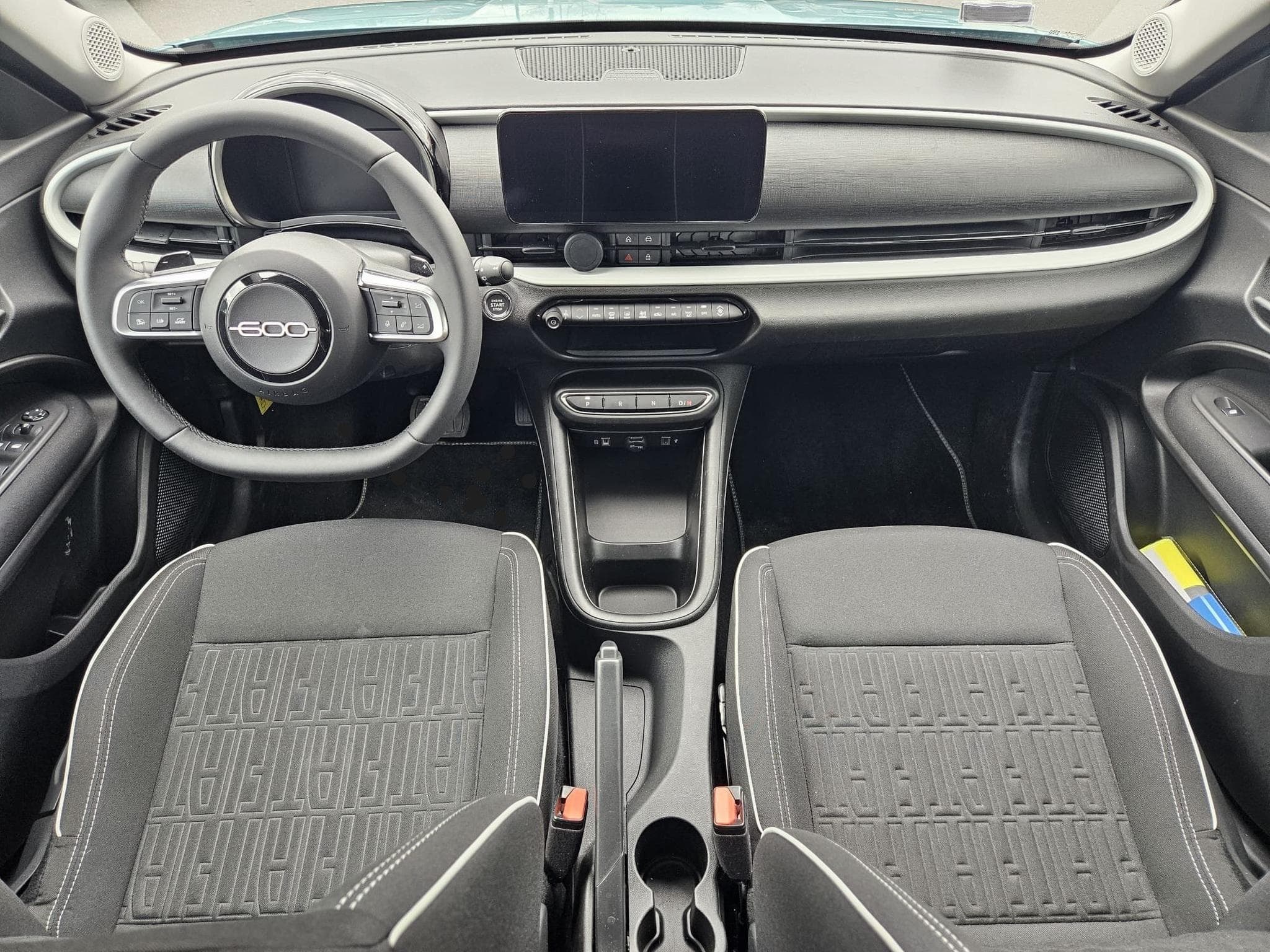 Fiat 600 HYBRID (2025) - Photo 3