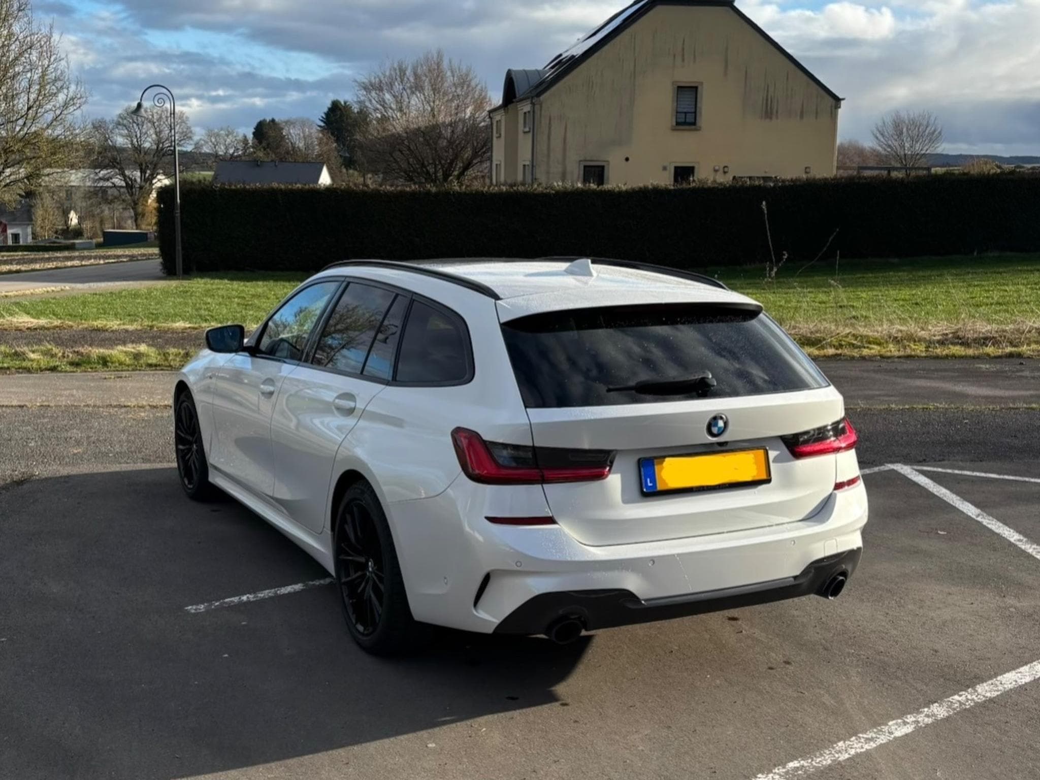 BMW 330 Xdrive M-Sport (2021) - Foto 4