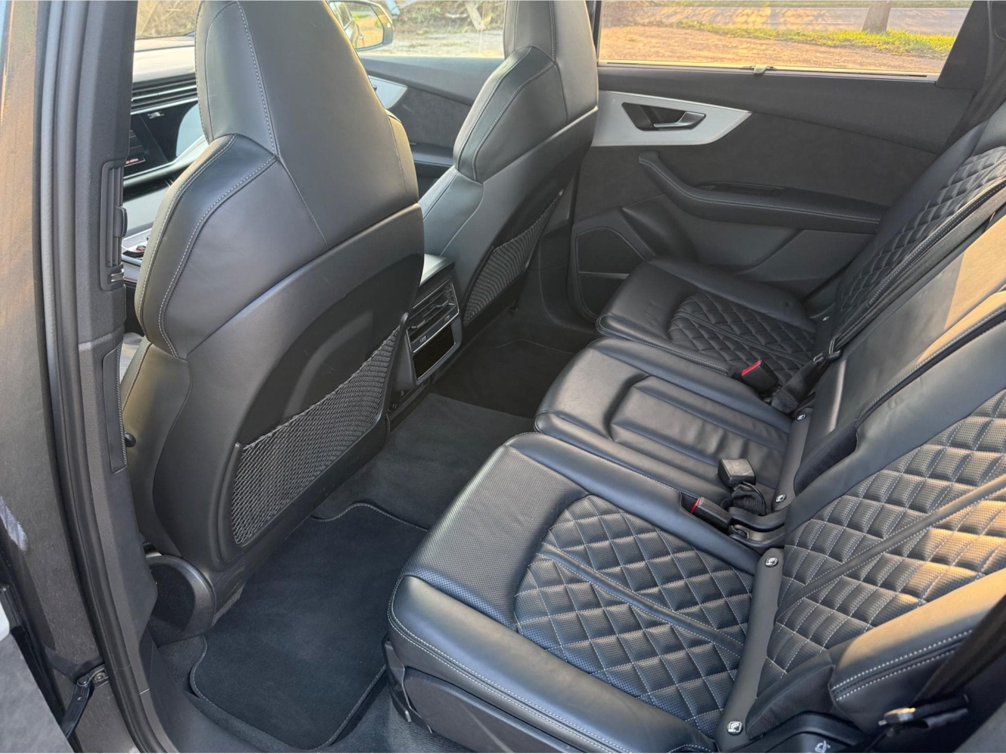 Audi SQ7 (2022) - Foto 14