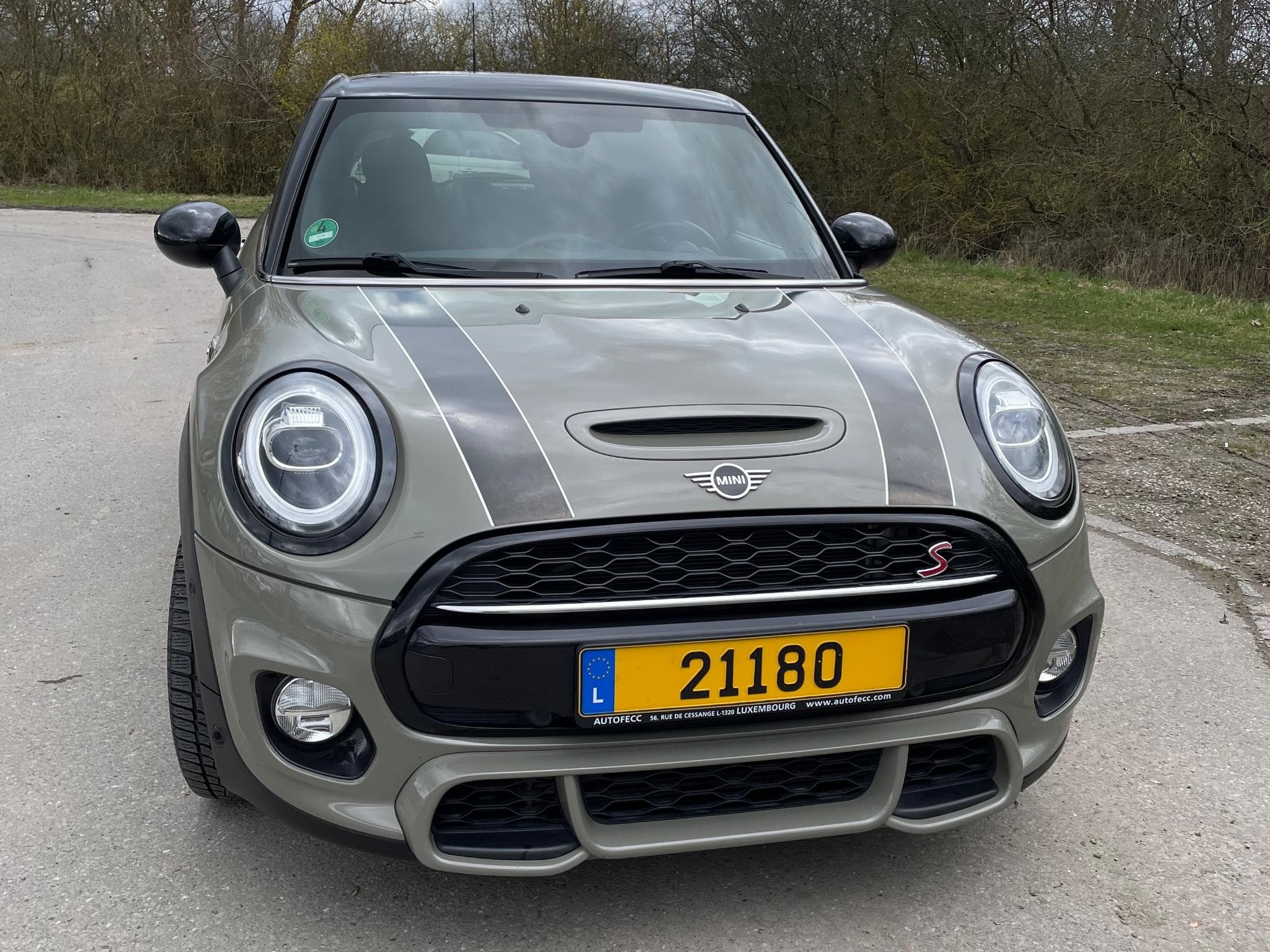 Mini Cooper Cooper S (2018) - Foto 1