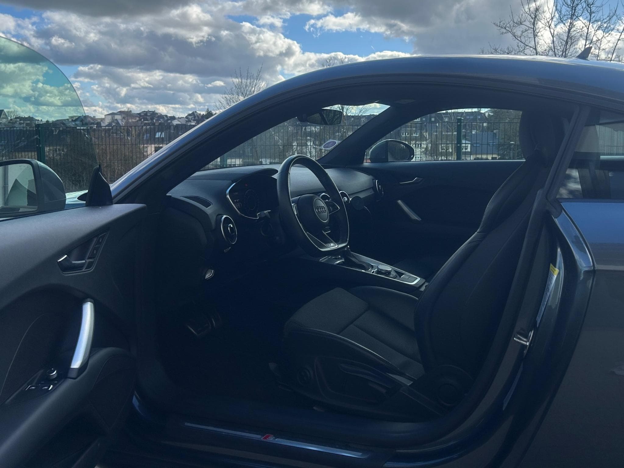 Audi TT S-Line (2020) - Photo 14