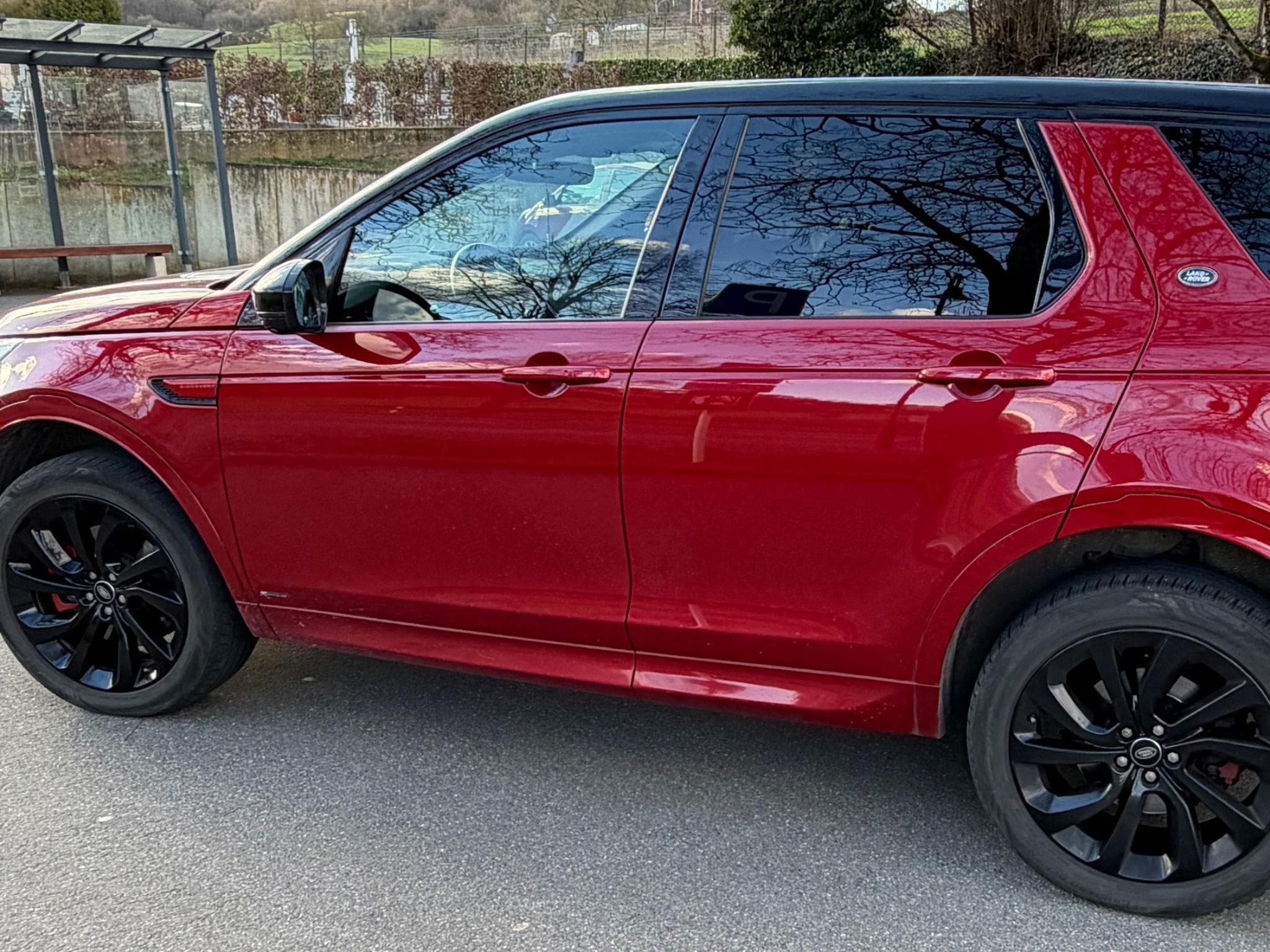 Land-Rover Discovery Sport (2021) - Foto 3