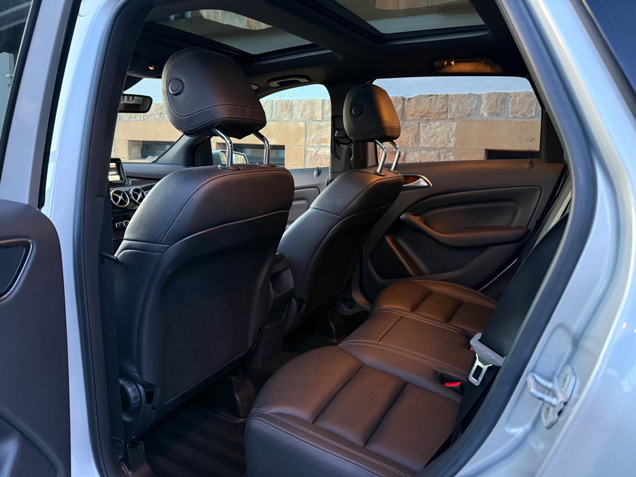 Mercedes B 180 d Exclusiv Édition *AHK*Pano*Leder (2014) - Photo 13