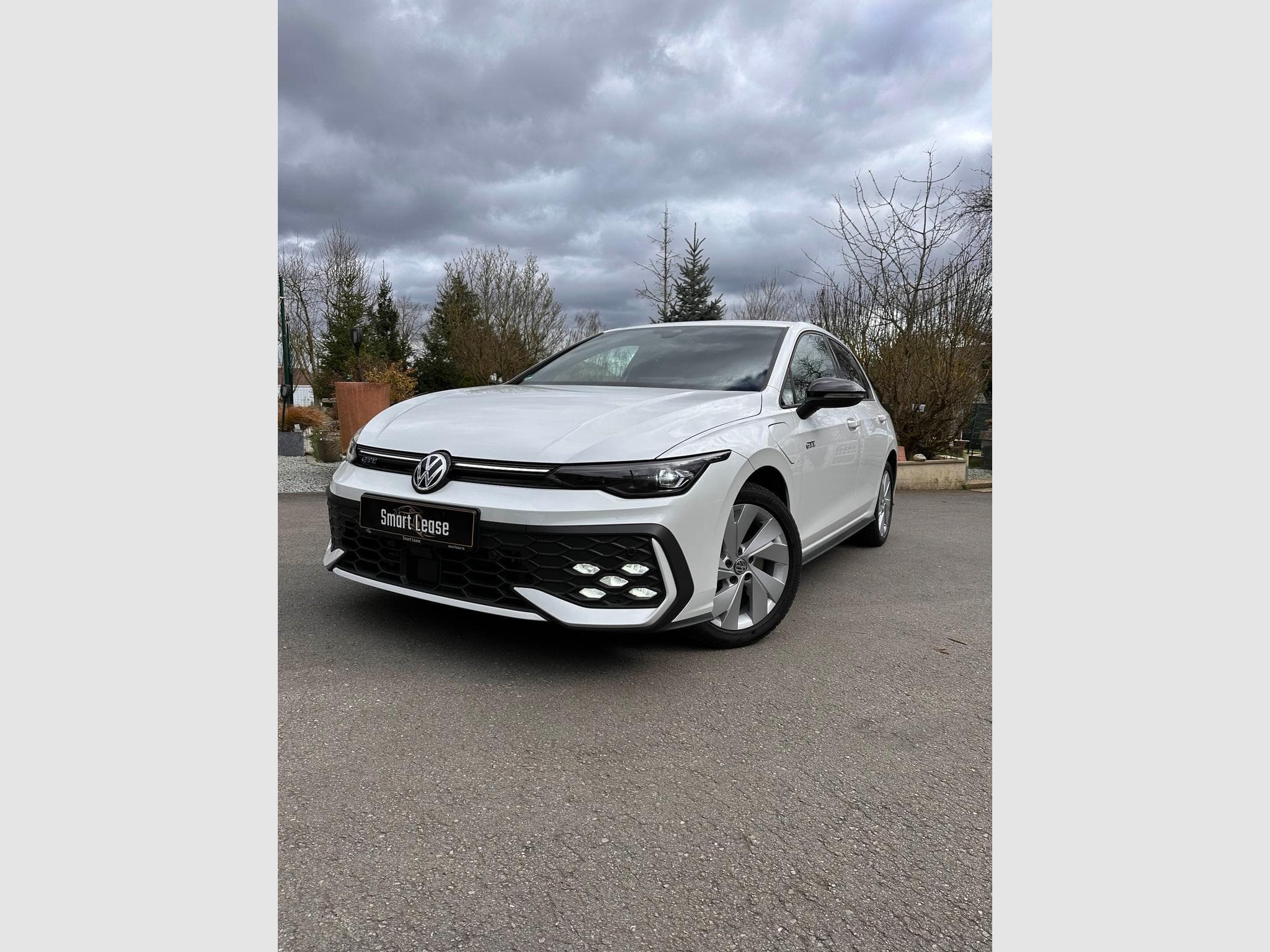 VW Golf Golf GTE 8 phase 2 272ch (2025) - Photo 2