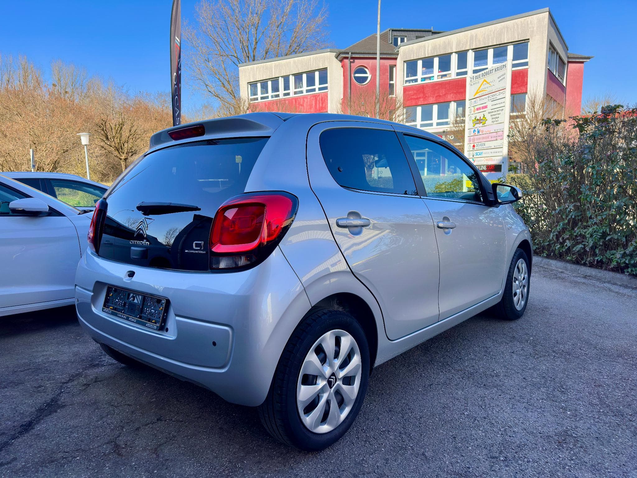 Citroën C1 1.0 VTi 72cv S&S (2020) - Foto 8