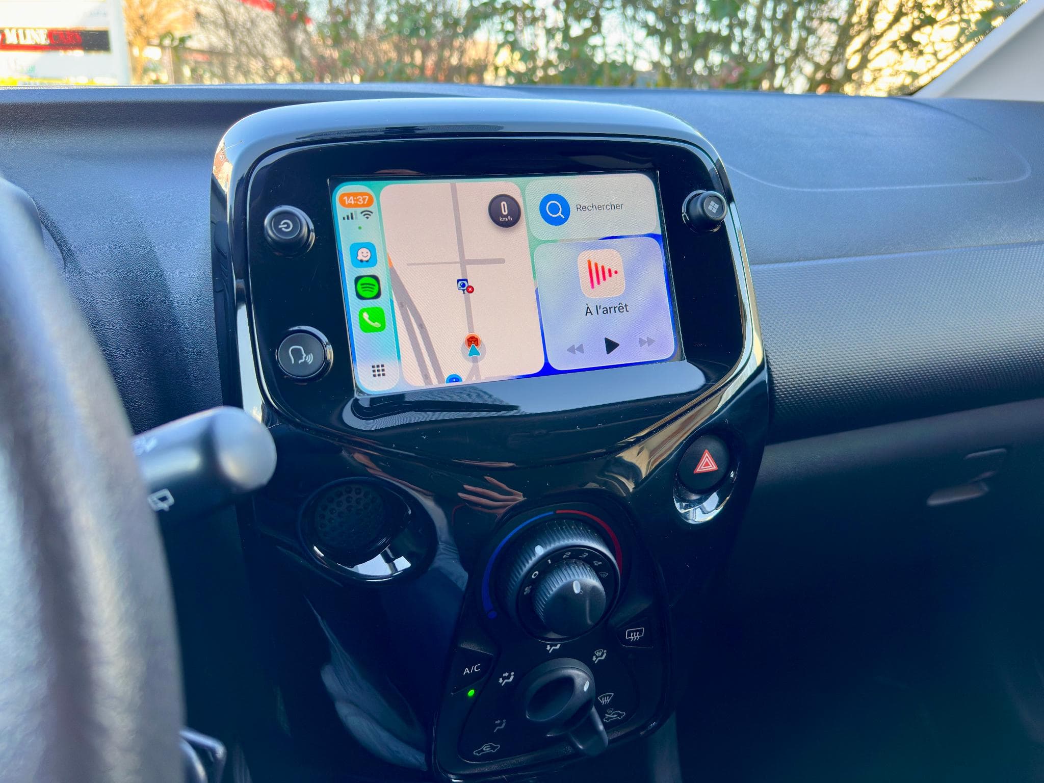 Citroën C1 1.0 VTi 72cv S&S (2020) - Foto 24