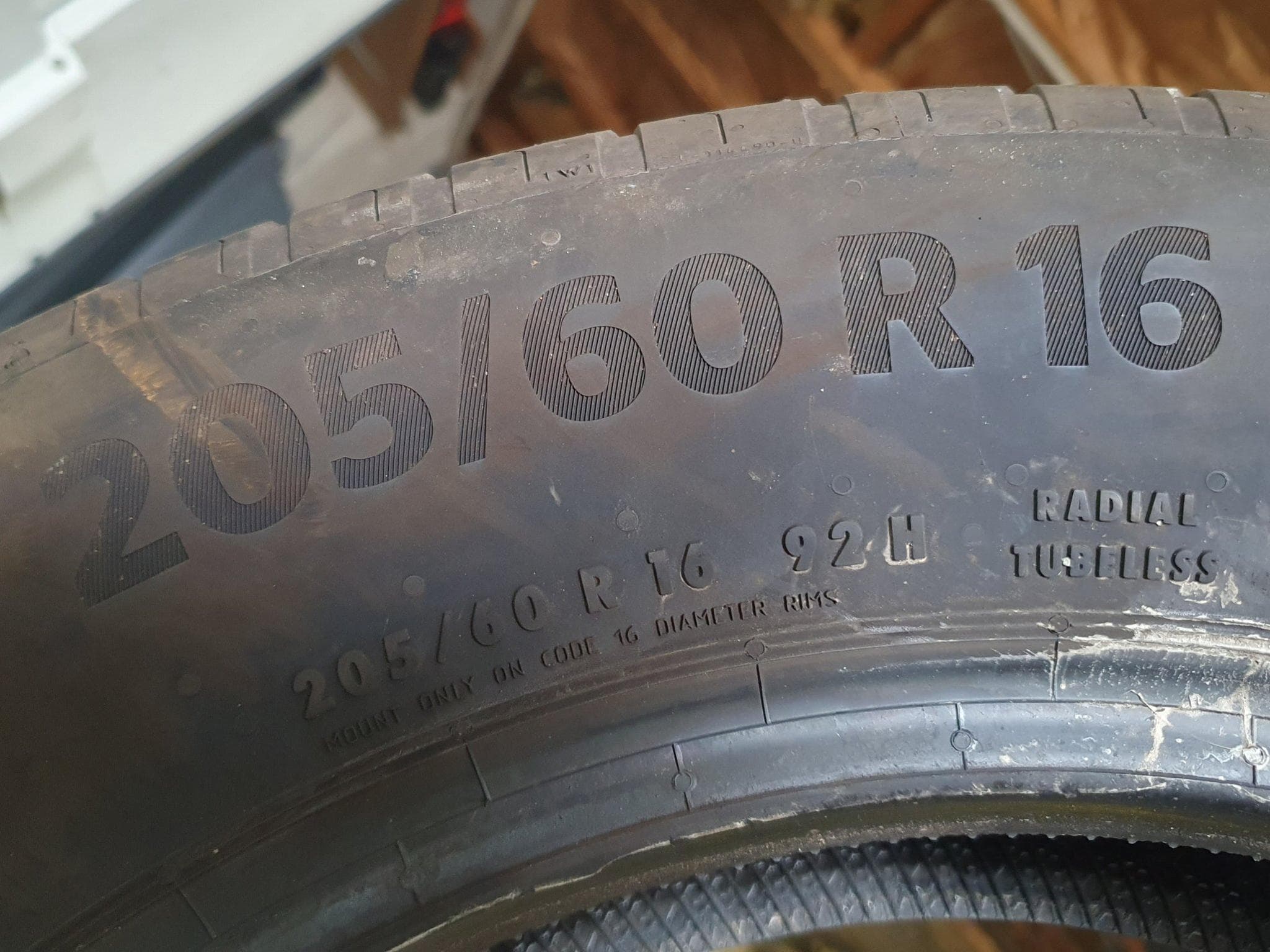 pneus – 16 - Photo 2