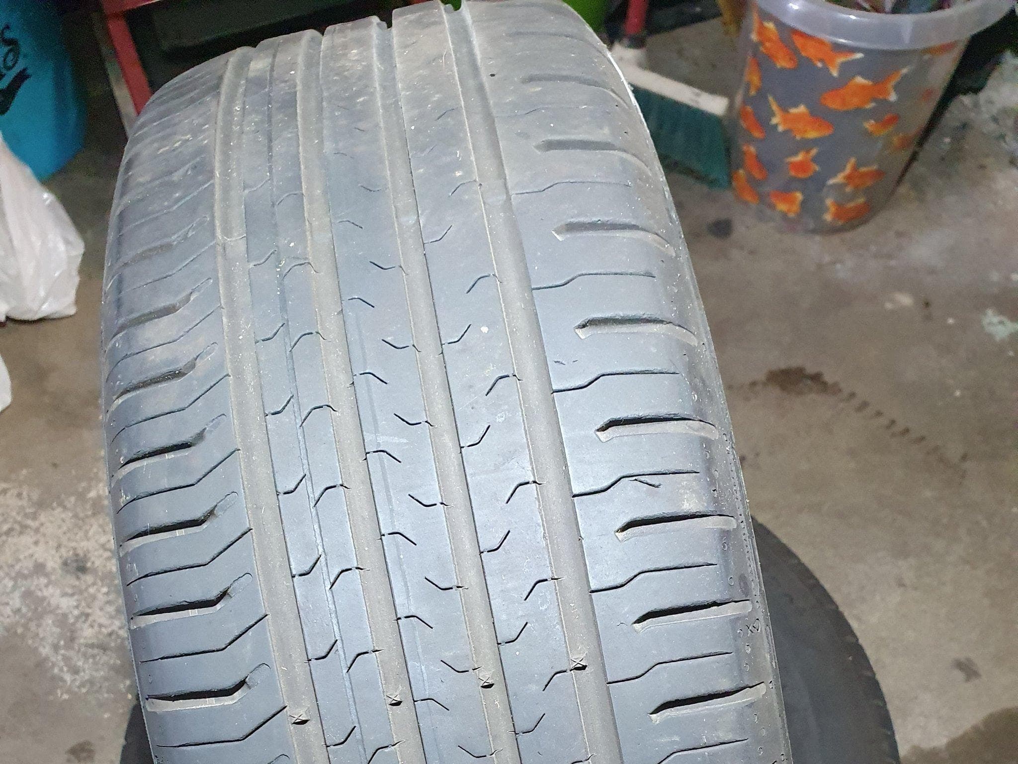 pneus – 16 - Photo 1
