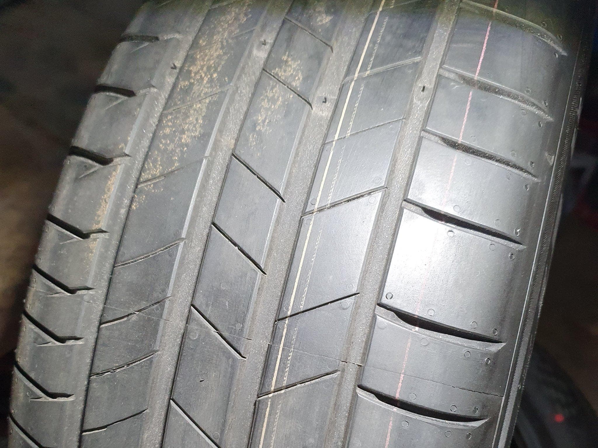 pneus – 18 - Photo 2