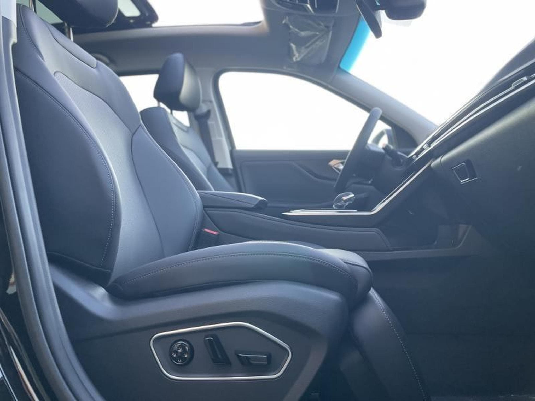 Baic X75 1.5 Turbo Auto Neuve (2027) - Foto 4