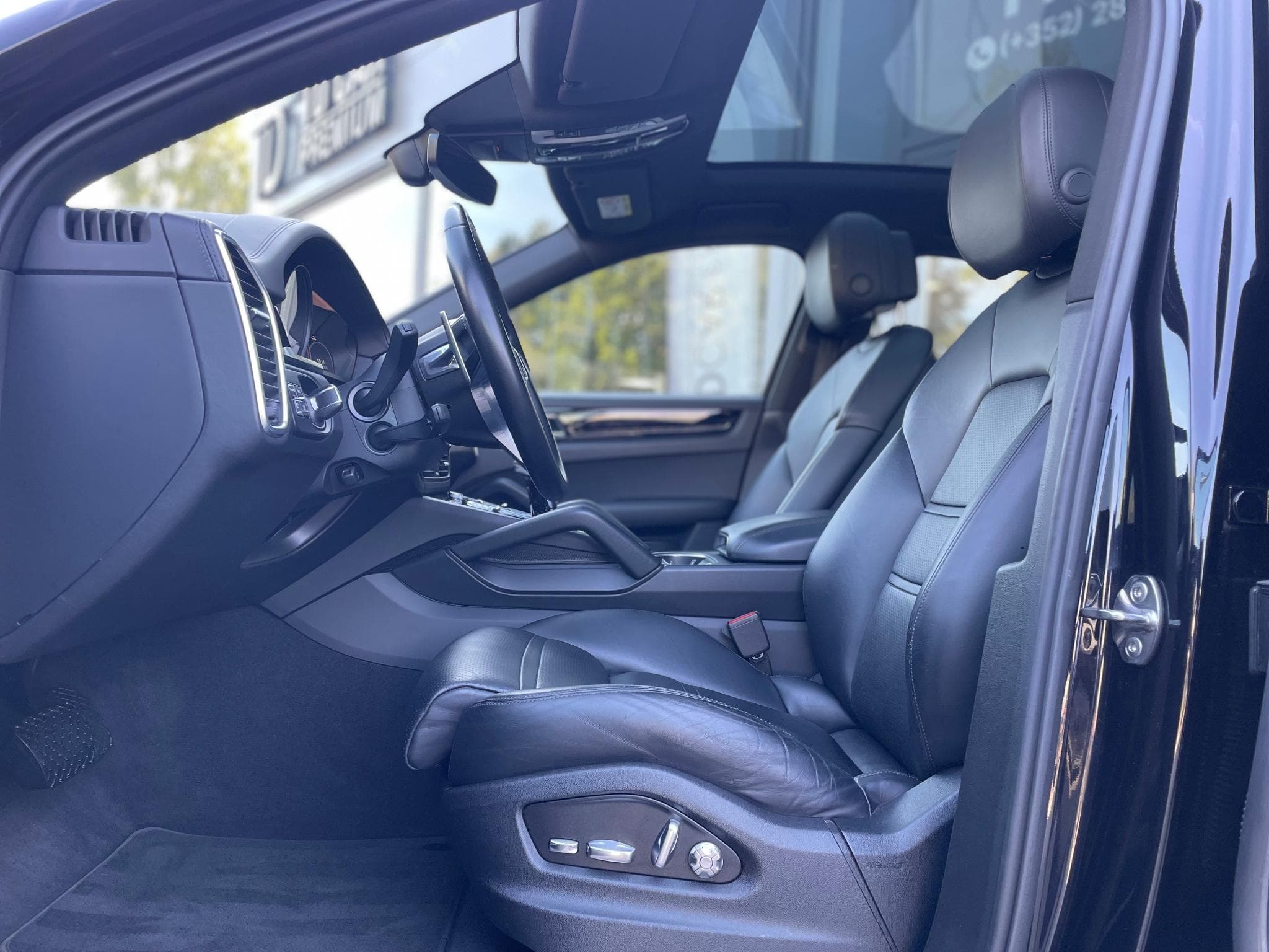 Porsche Cayenne E-Hybrid Coupé (2019) - Foto 6