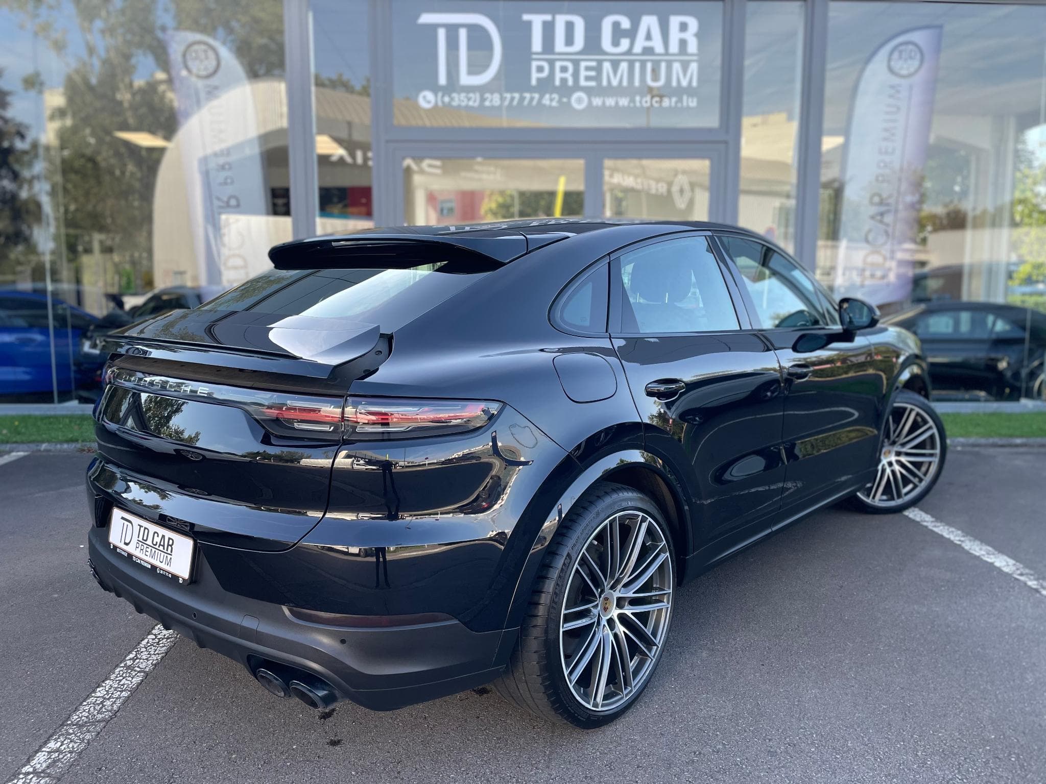 Porsche Cayenne E-Hybrid Coupé (2019) - Foto 16