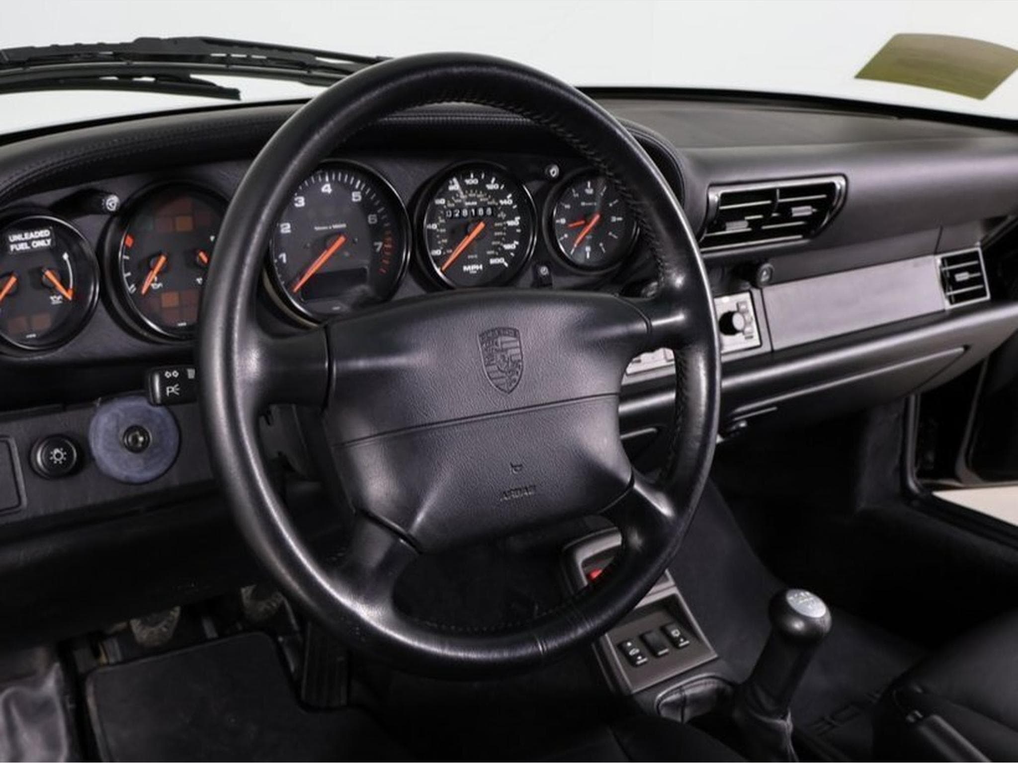 Porsche 911 Turbo Coupe (1996) - Photo 2