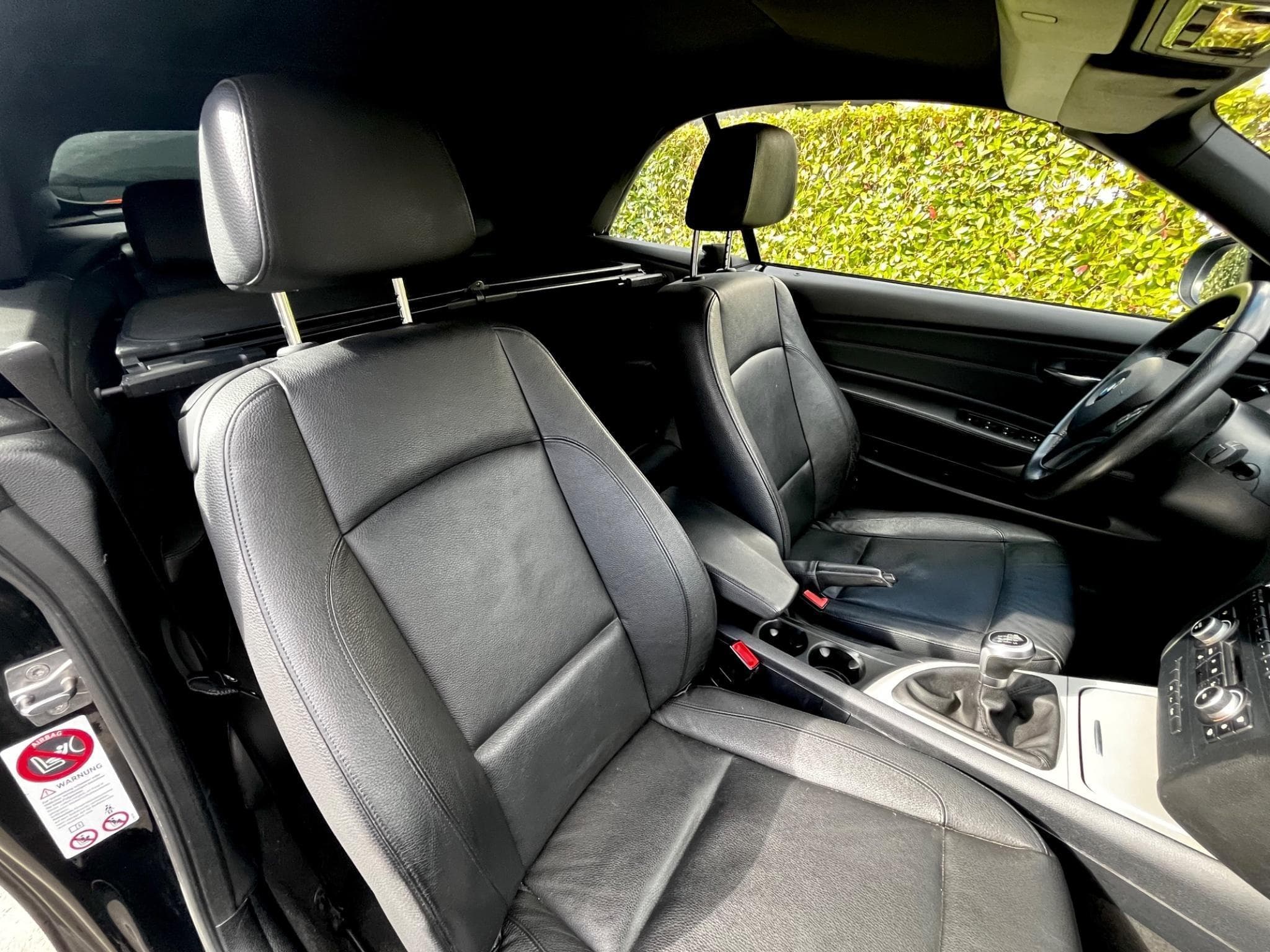 BMW 118 118i Cabriolet / Leather / Bluetooth (2010) - Foto 7