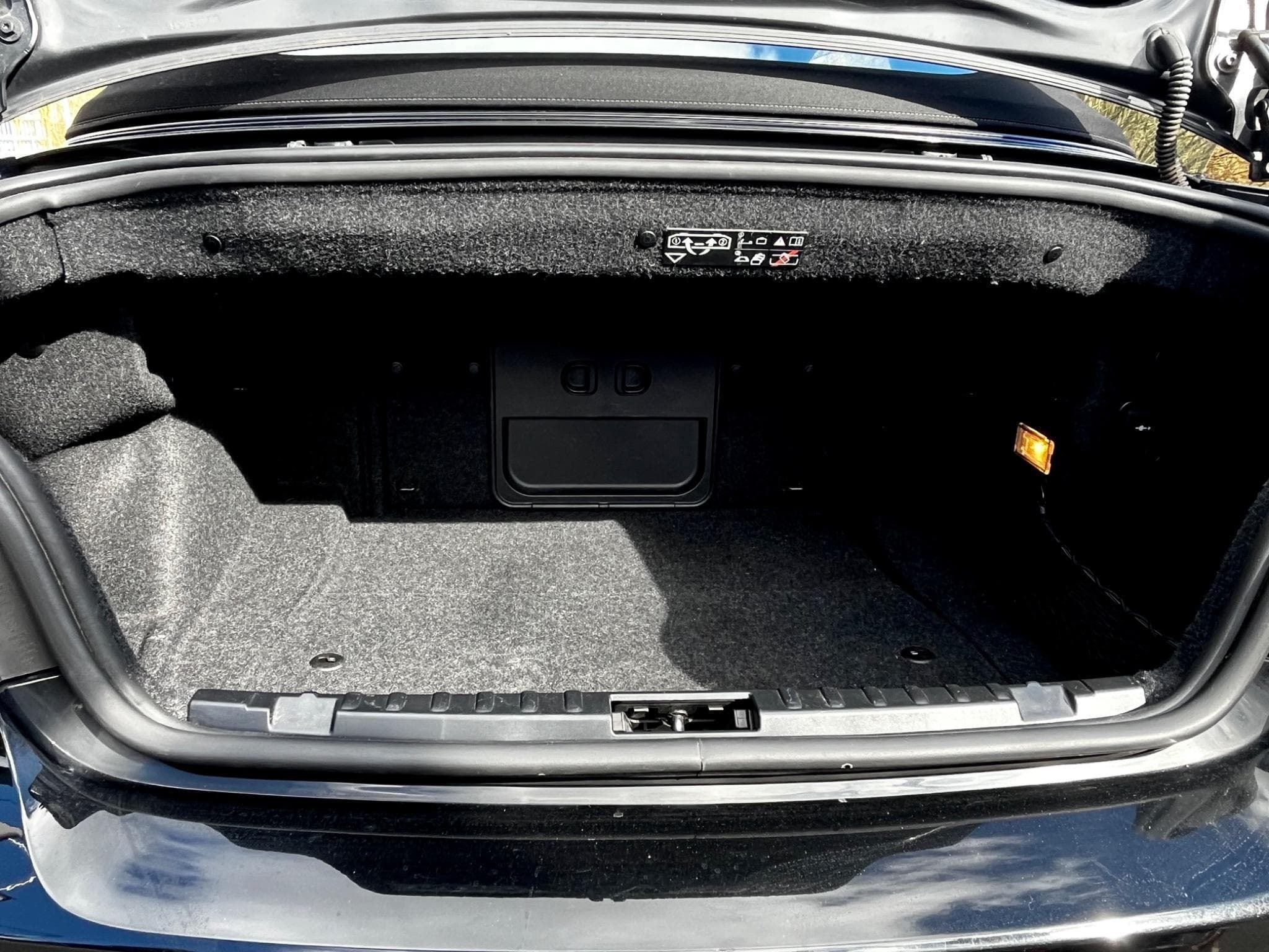 BMW 118 118i Cabriolet / Leather / Bluetooth (2010) - Foto 11