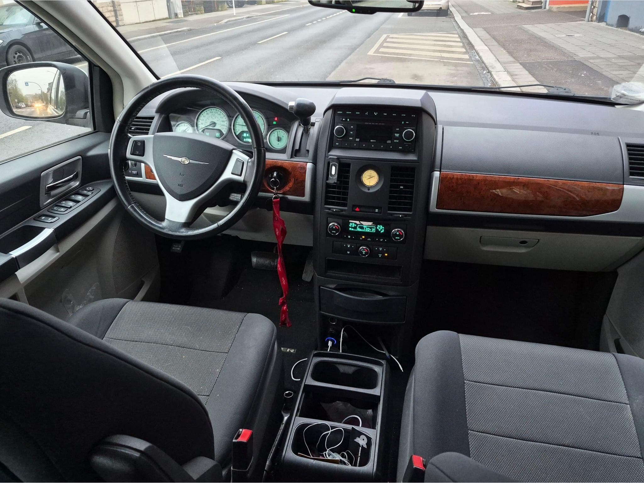 Chrysler Grand Voyager (2009) - Foto 3