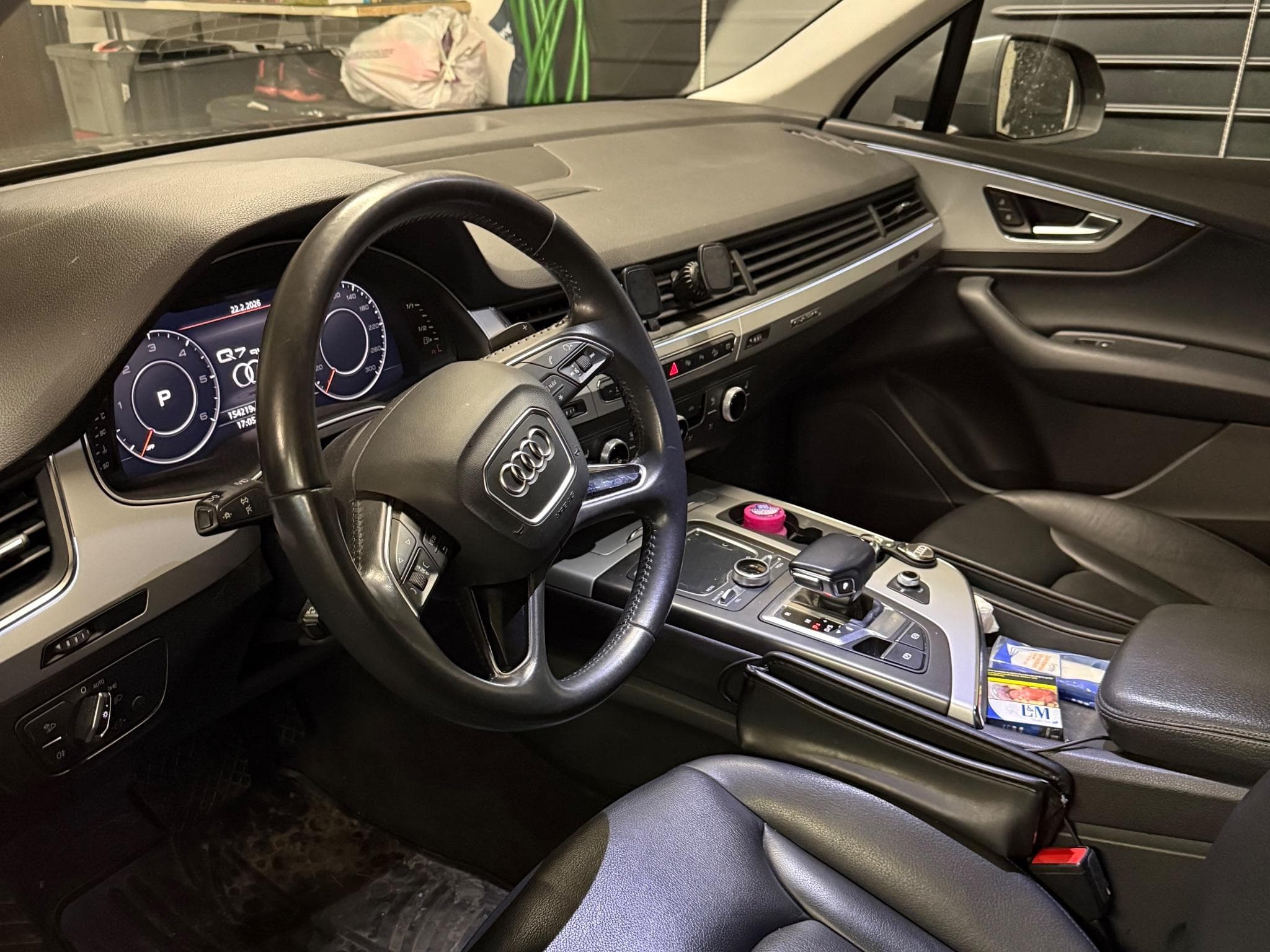 Audi Q7 S-Line (2019) - Photo 3