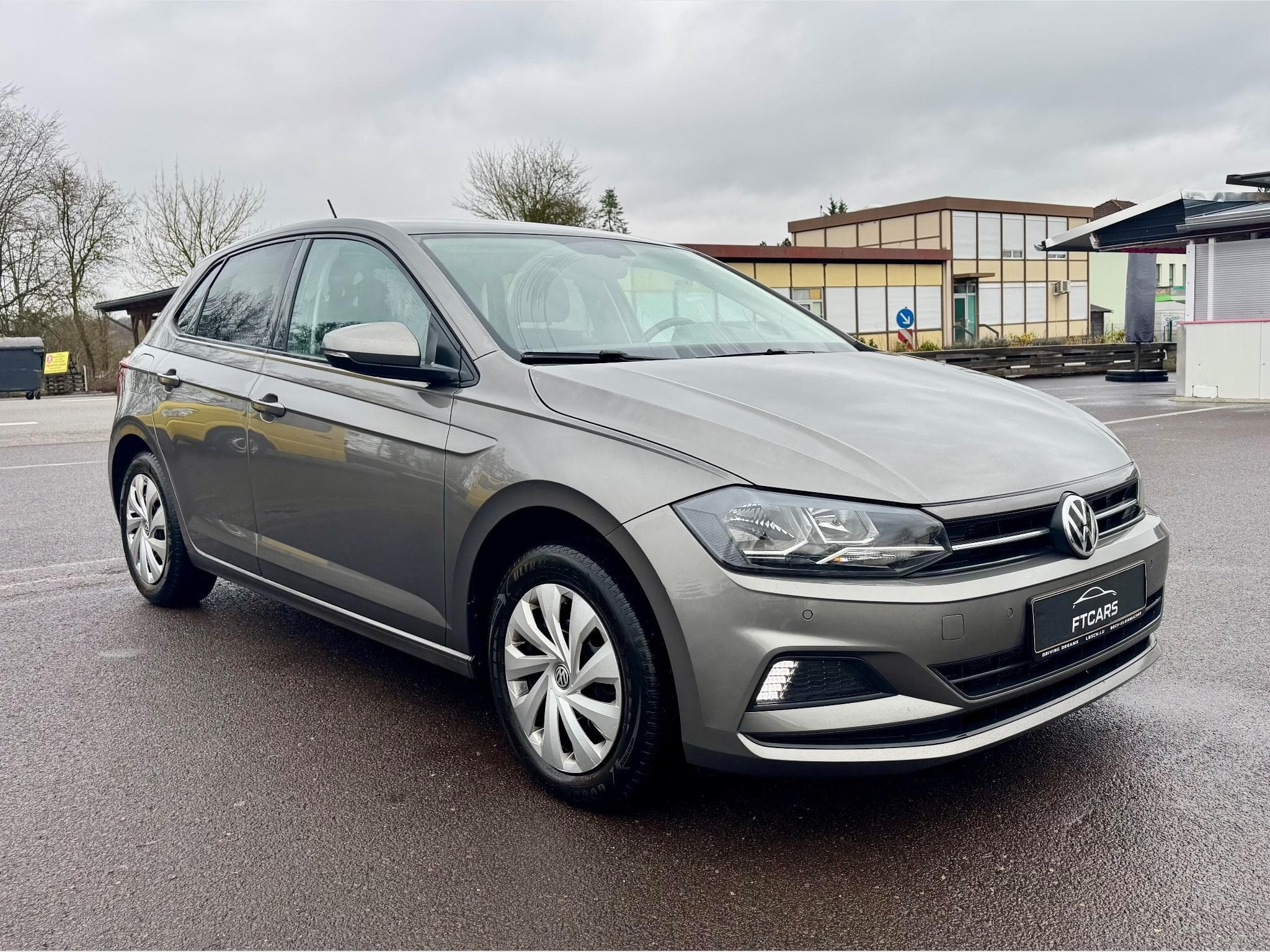 VW Polo 1.6 TDI (2020) - Foto 2