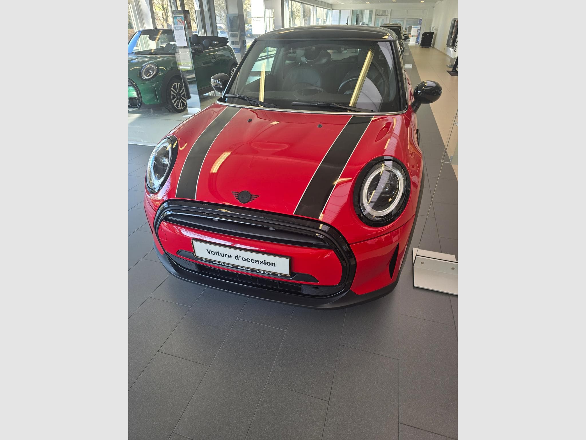 Mini Cooper Cooper 136 (2024) - Foto 1