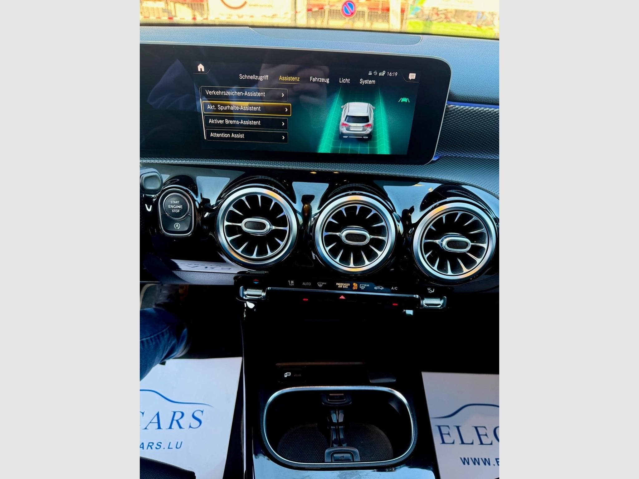 Mercedes A 220 4Matic 7G-DCT (2019) - Photo 14