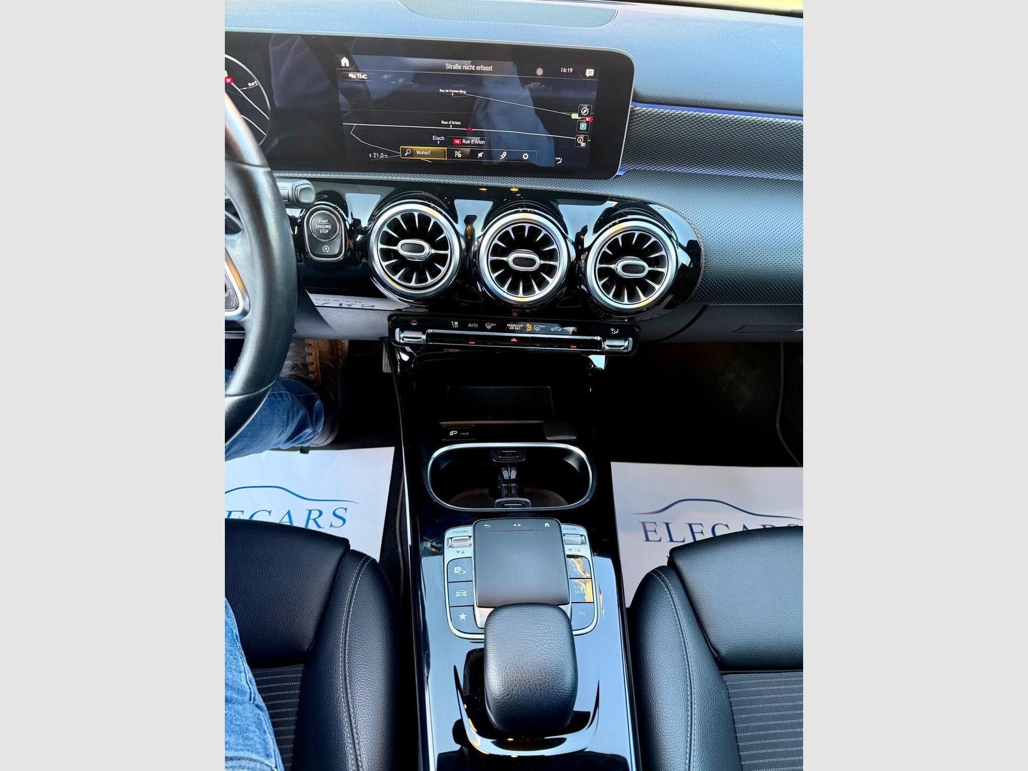 Mercedes A 220 4Matic 7G-DCT (2019) - Photo 12