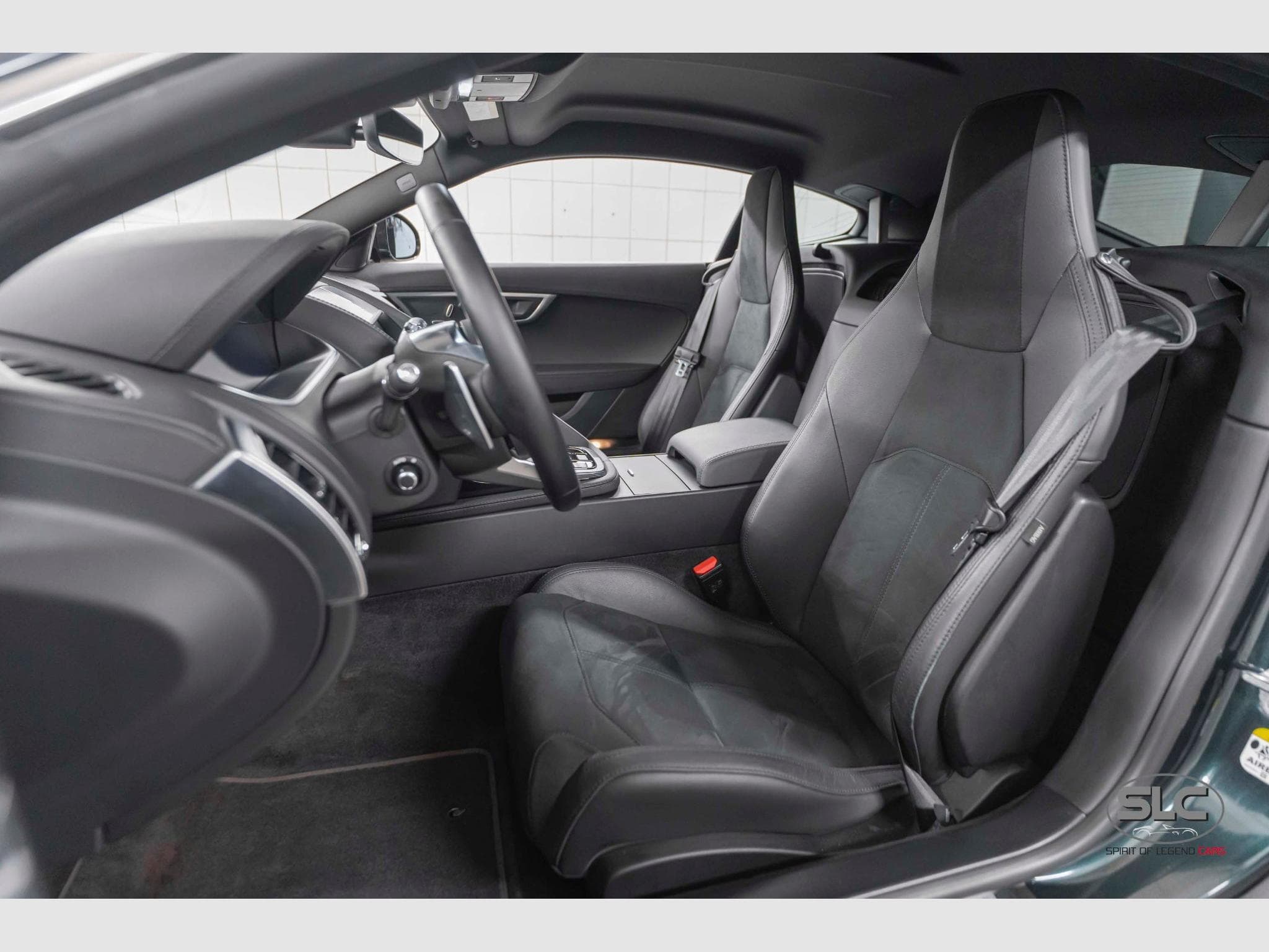 Jaguar F-Type P300 Coupe R-Dynamic Performance/Meridian/LED (2023) - Photo 6