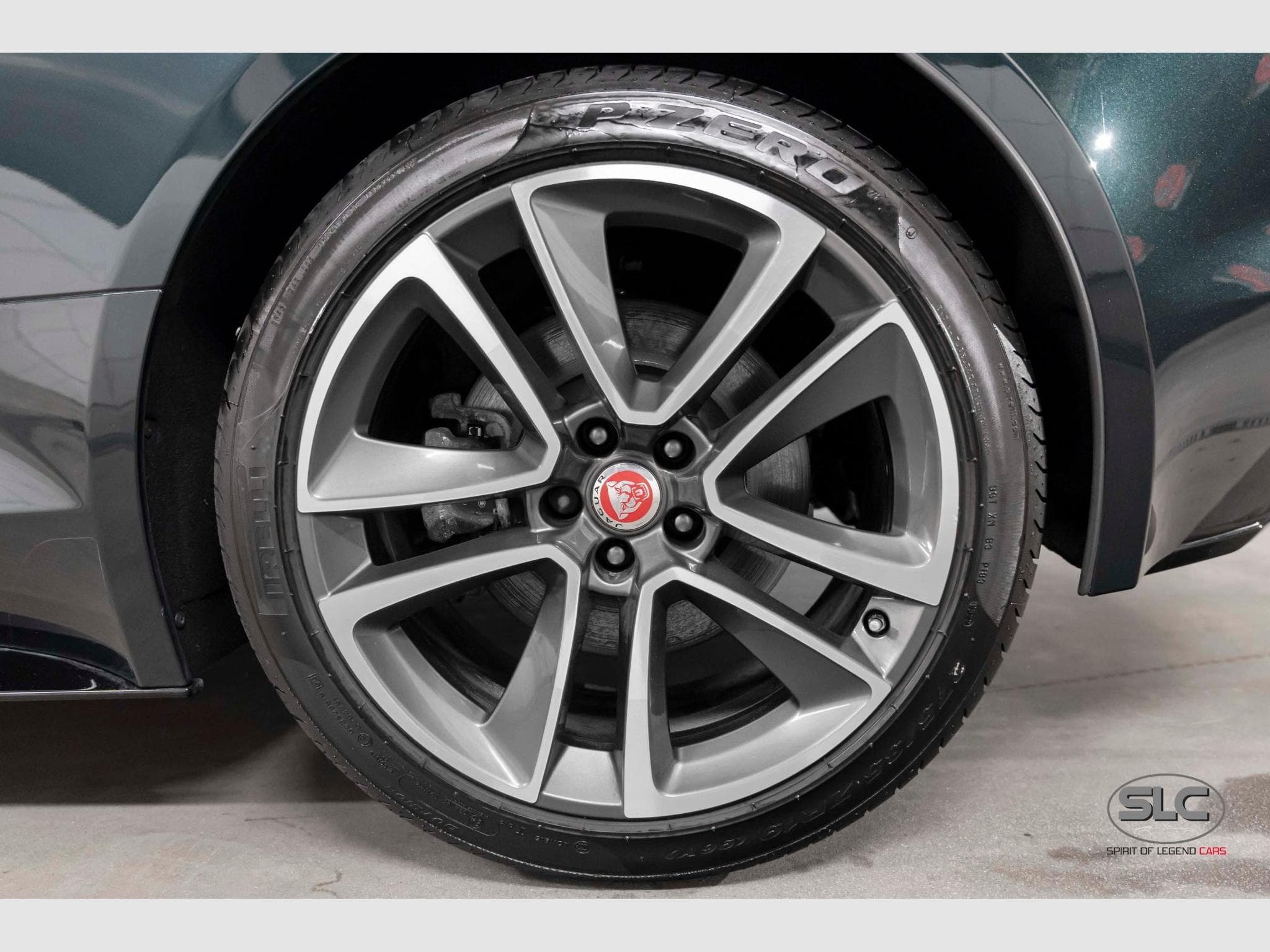 Jaguar F-Type P300 Coupe R-Dynamic Performance/Meridian/LED (2023) - Photo 14