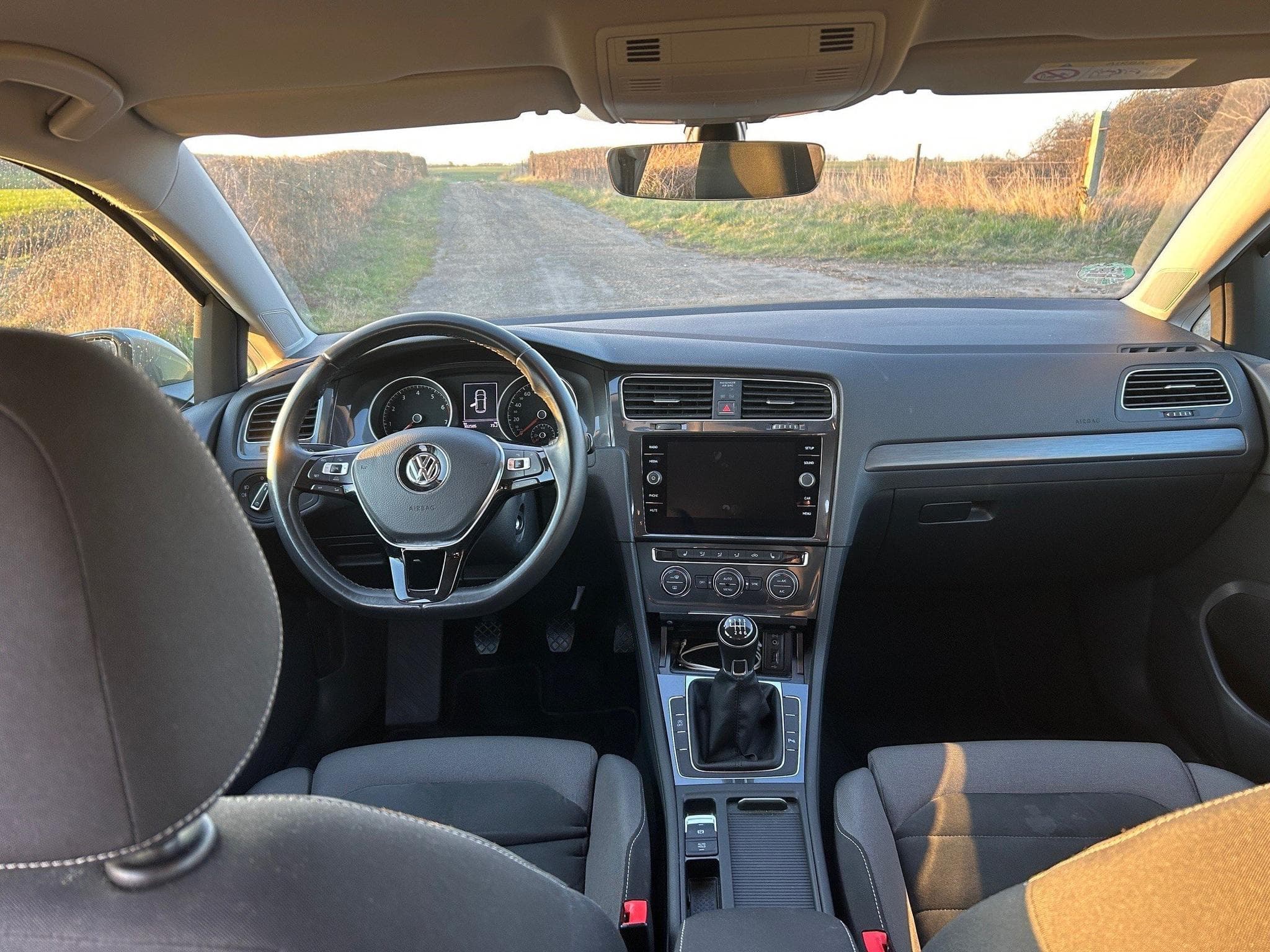 VW Golf VII Comfortline (2017) - Foto 3